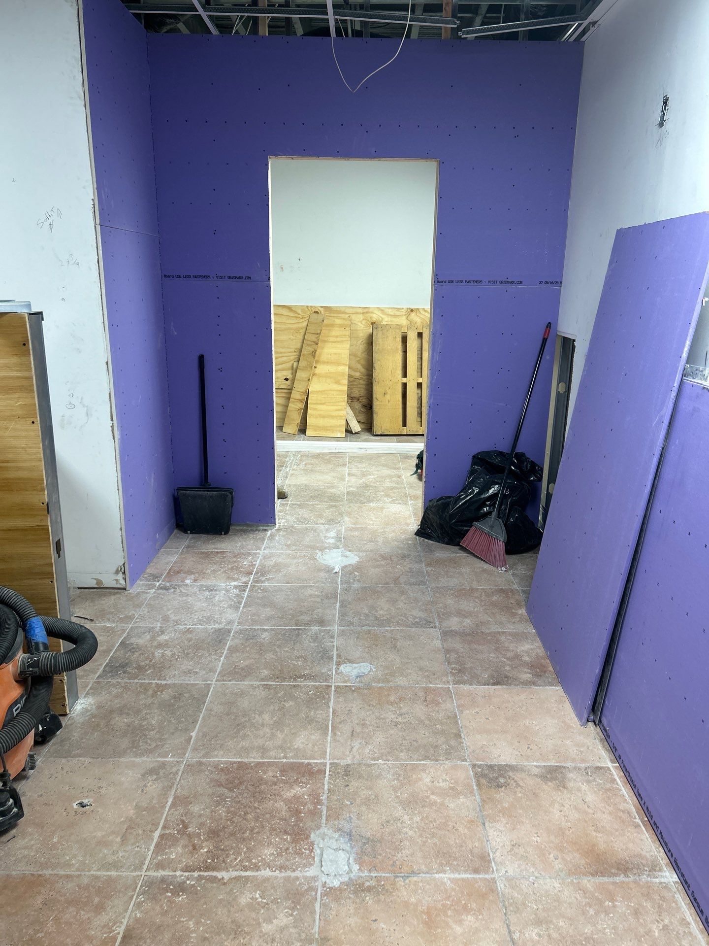 Sobol Whitestone Store Fit-out by Omada Construction Corp