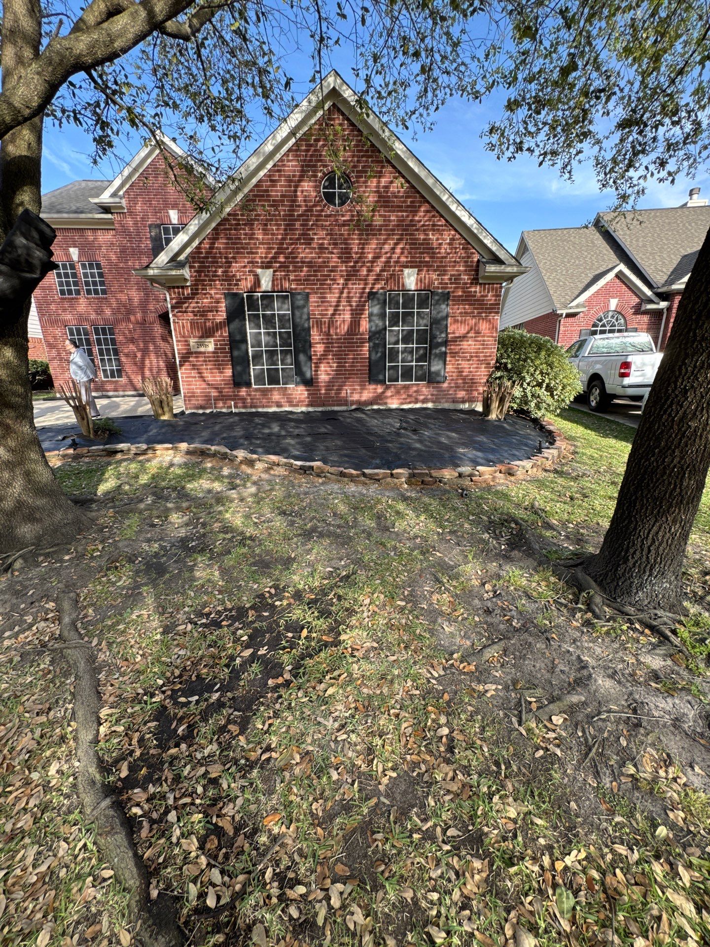 🌿 Mr. Kling – Front Yard Flower Bed Refresh & Backyard Walk Path by Texas Urban Elements