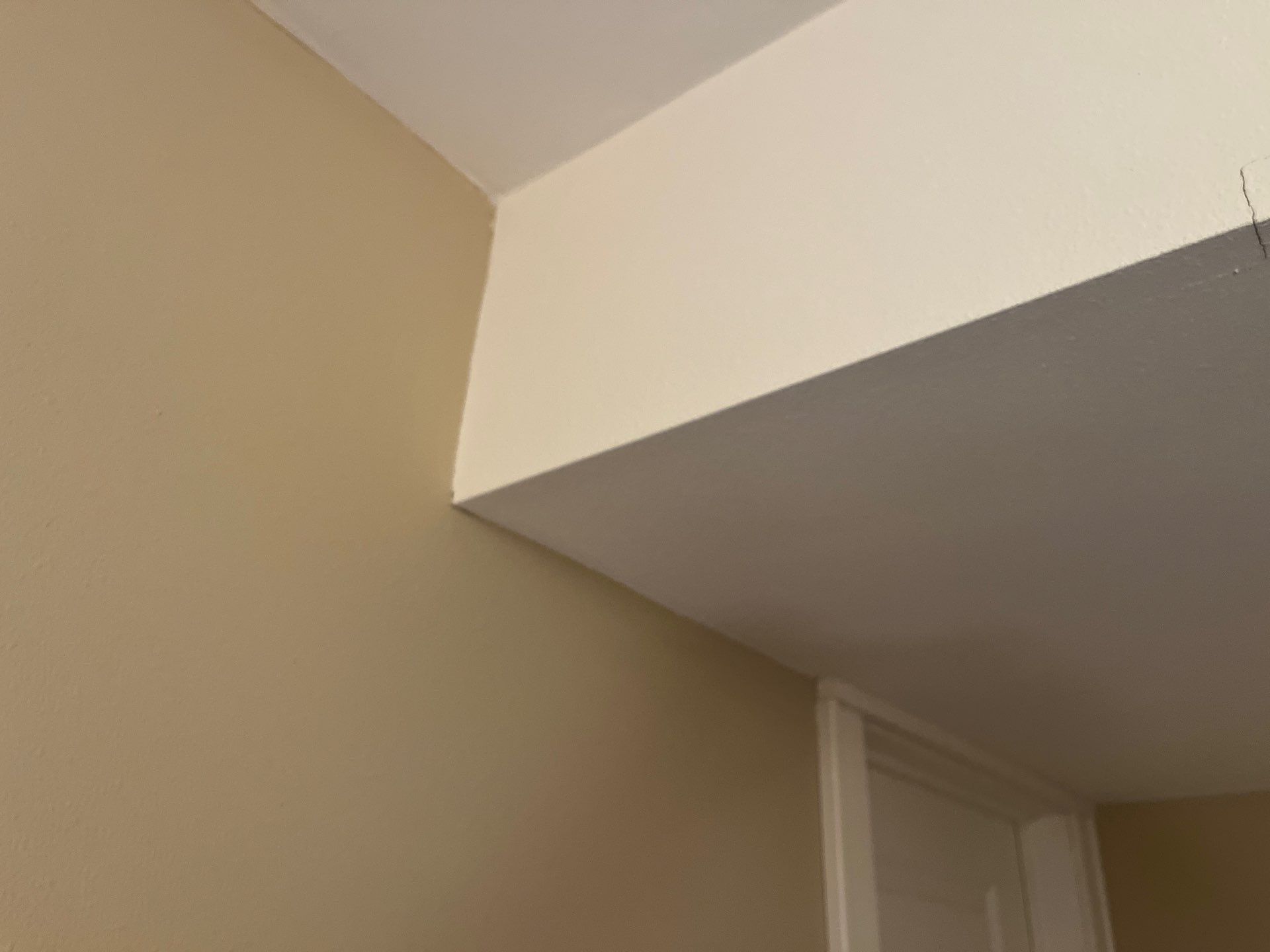 Sioux Falls Interior Painting with Custom Wainscoting and Decorative Wallpaper by Select Painting, Coatings & Garage Cabinets