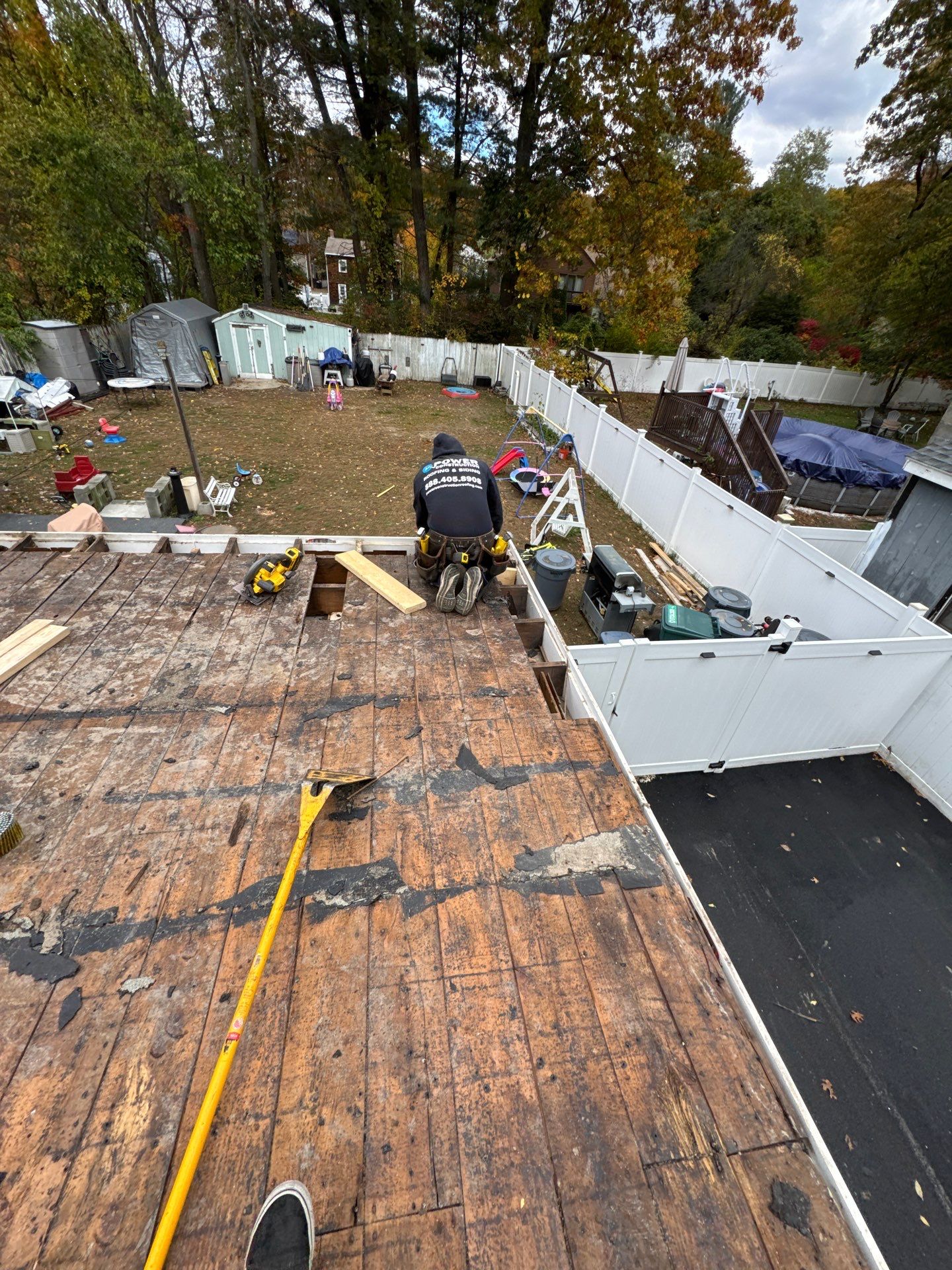 Westford EPDM Flat Roof with Gutter & Soffit/Fascia Replacement by Mighty Dog Roofing of Greater Middlesex County