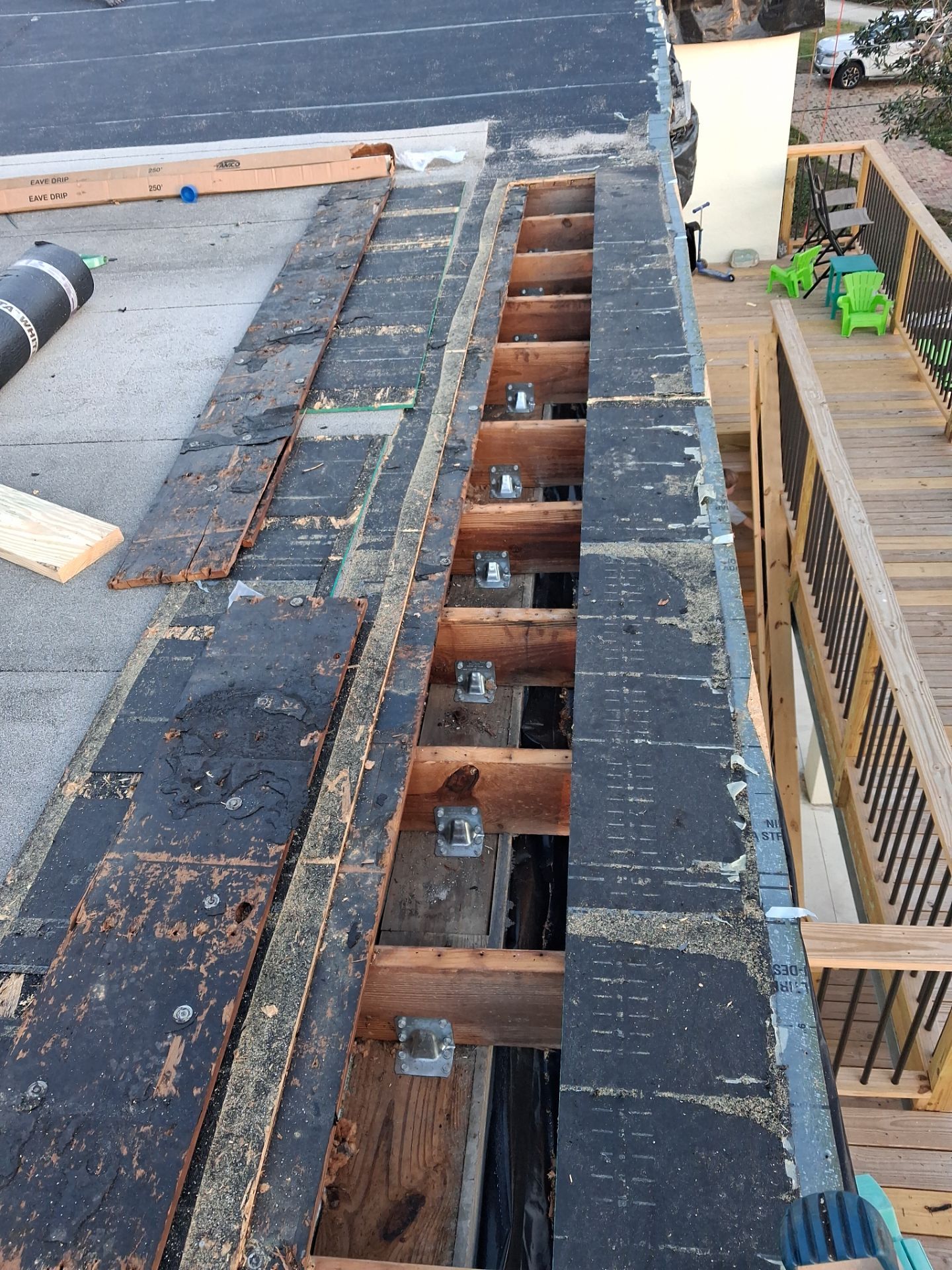 Project in South Pasadena 33707 by Mitchell Roofing Company LLC 