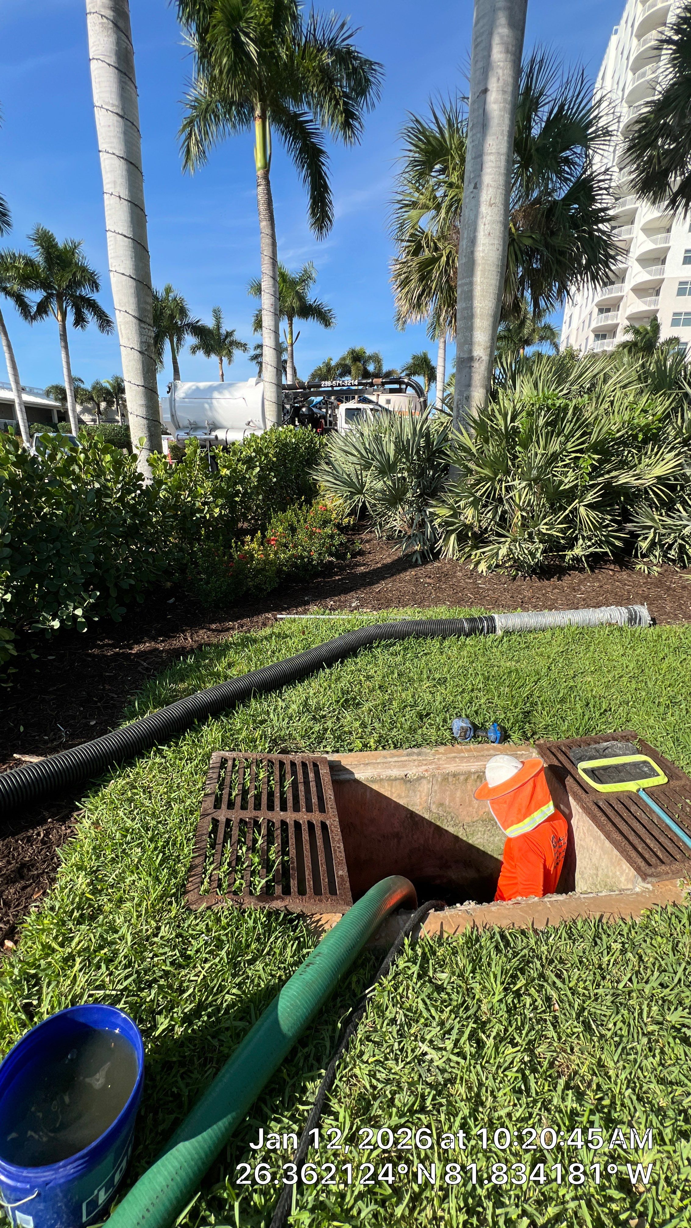 Bonita Bay Condo Stormwater System Maintenance with PRS by APS Power & Water