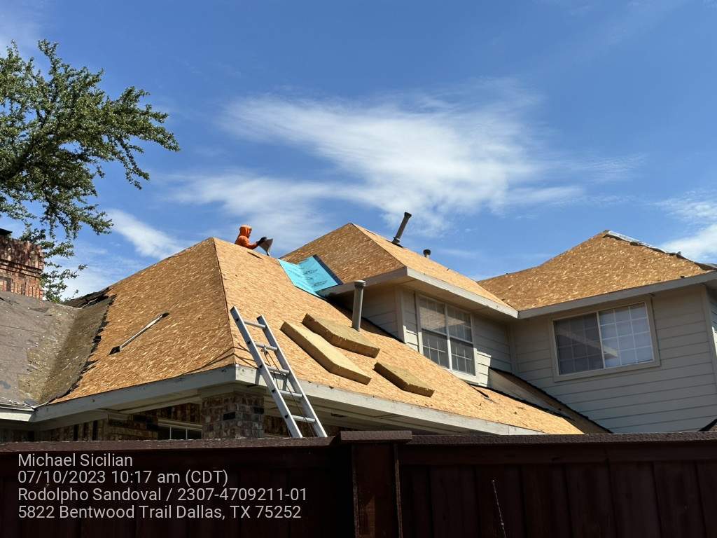 Project in Dallas by Zeus Exteriors