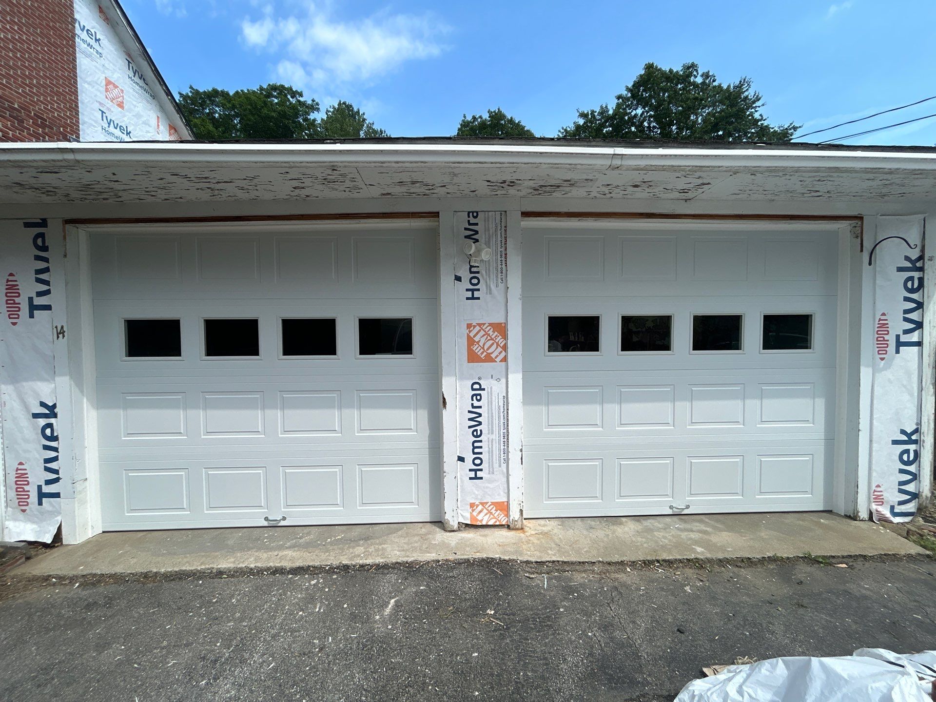 Door Installation using Raynor Encore Garage Door by Keene Door