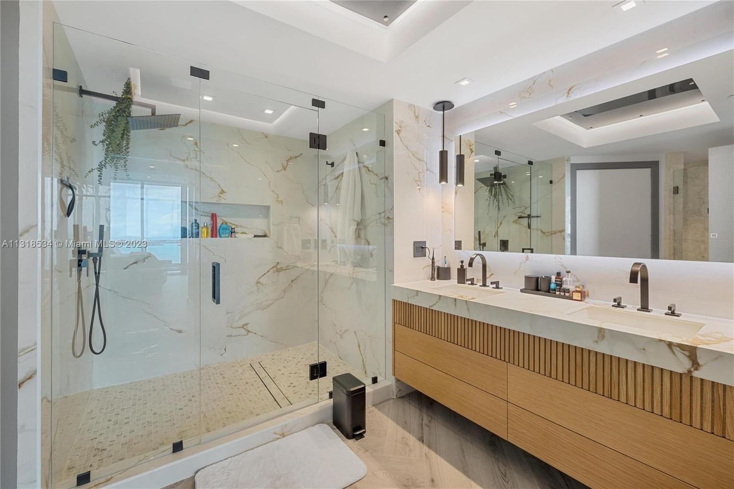 Jade-Brickell by Construct USA LLC