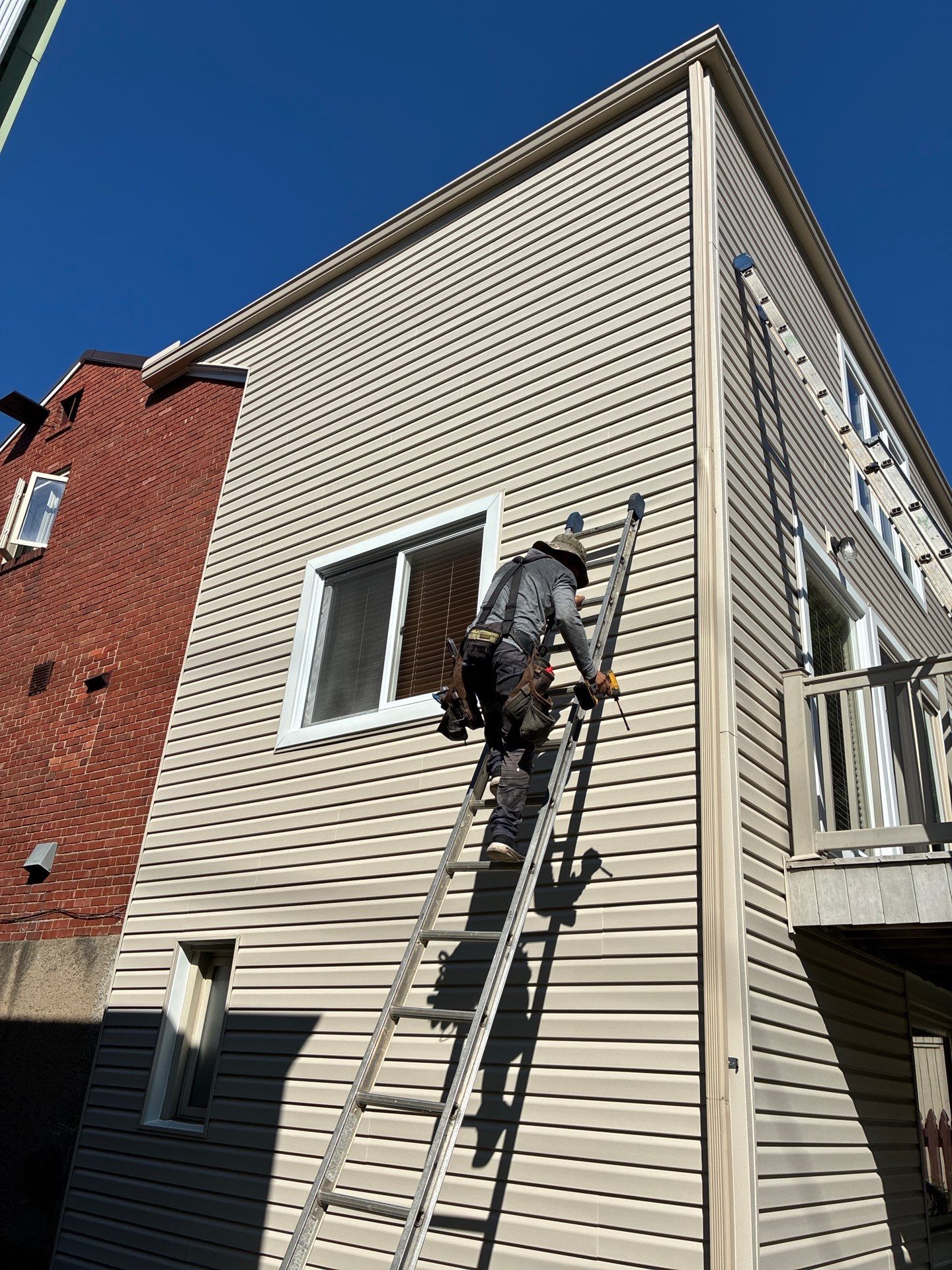 Full Vinyl Siding Renovation and Trim Installation in Mt Lebanon by Ideal Siding Pittsburgh