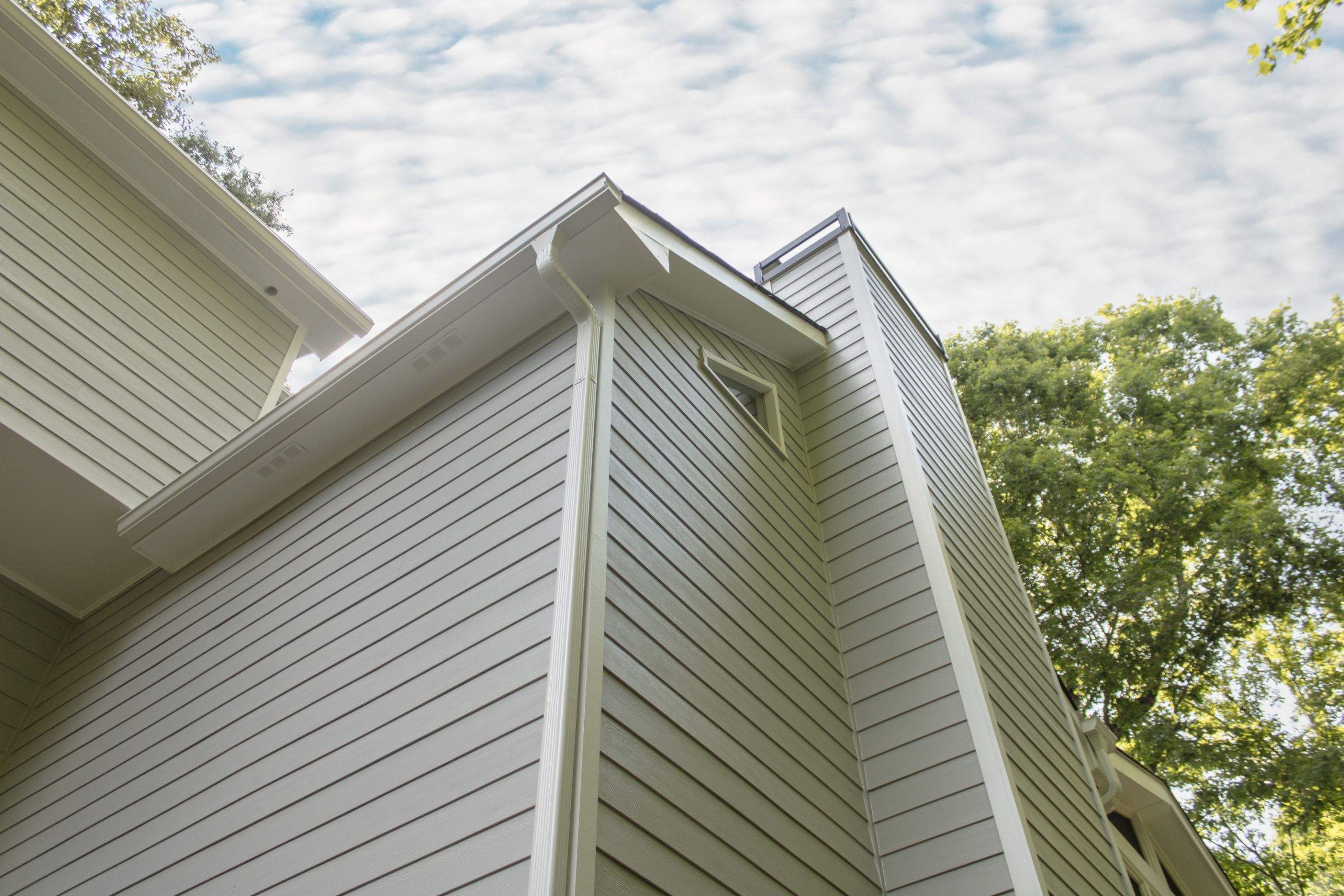 Roswell, GA Siding Replacement using James Hardie Lap Siding by Nelson Exteriors