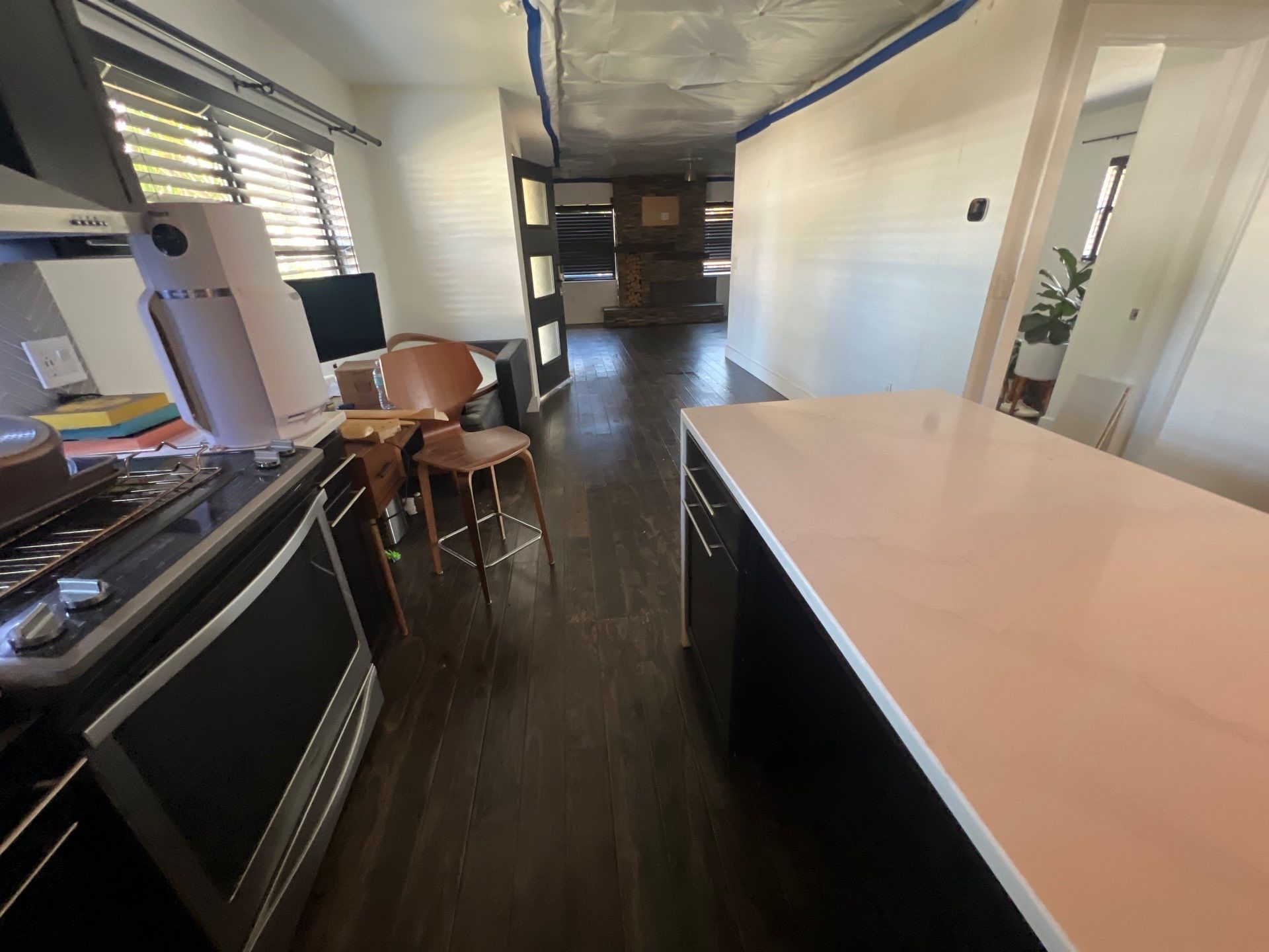 Windstorm Damage & Multi-Room Water Mitigation in St. Petersburg by Right On Time Restoration