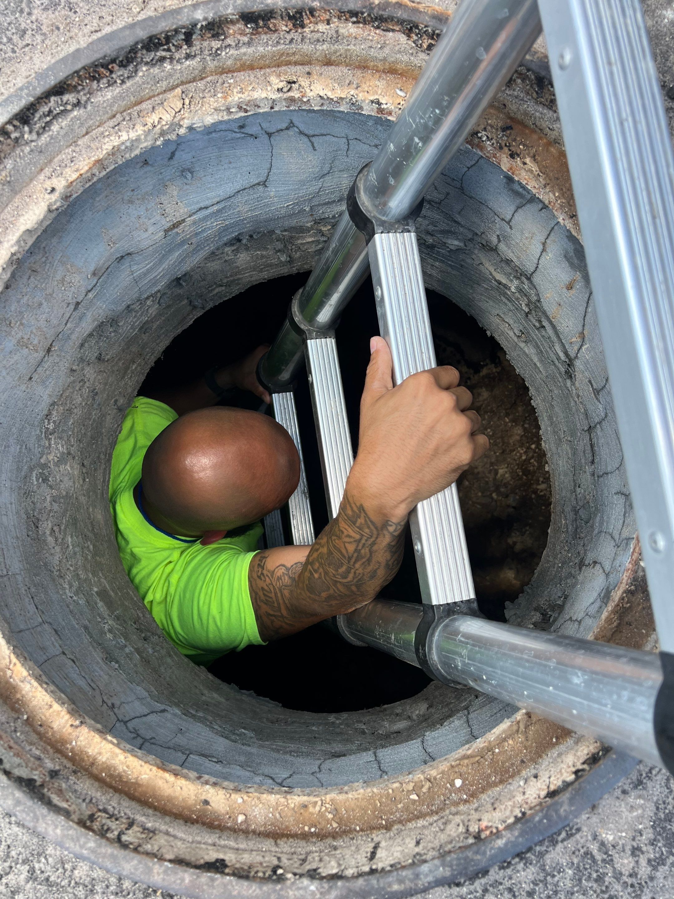 Lehigh Acres New Construction Sewer System Catch Basin Cleaning by APS Power & Water