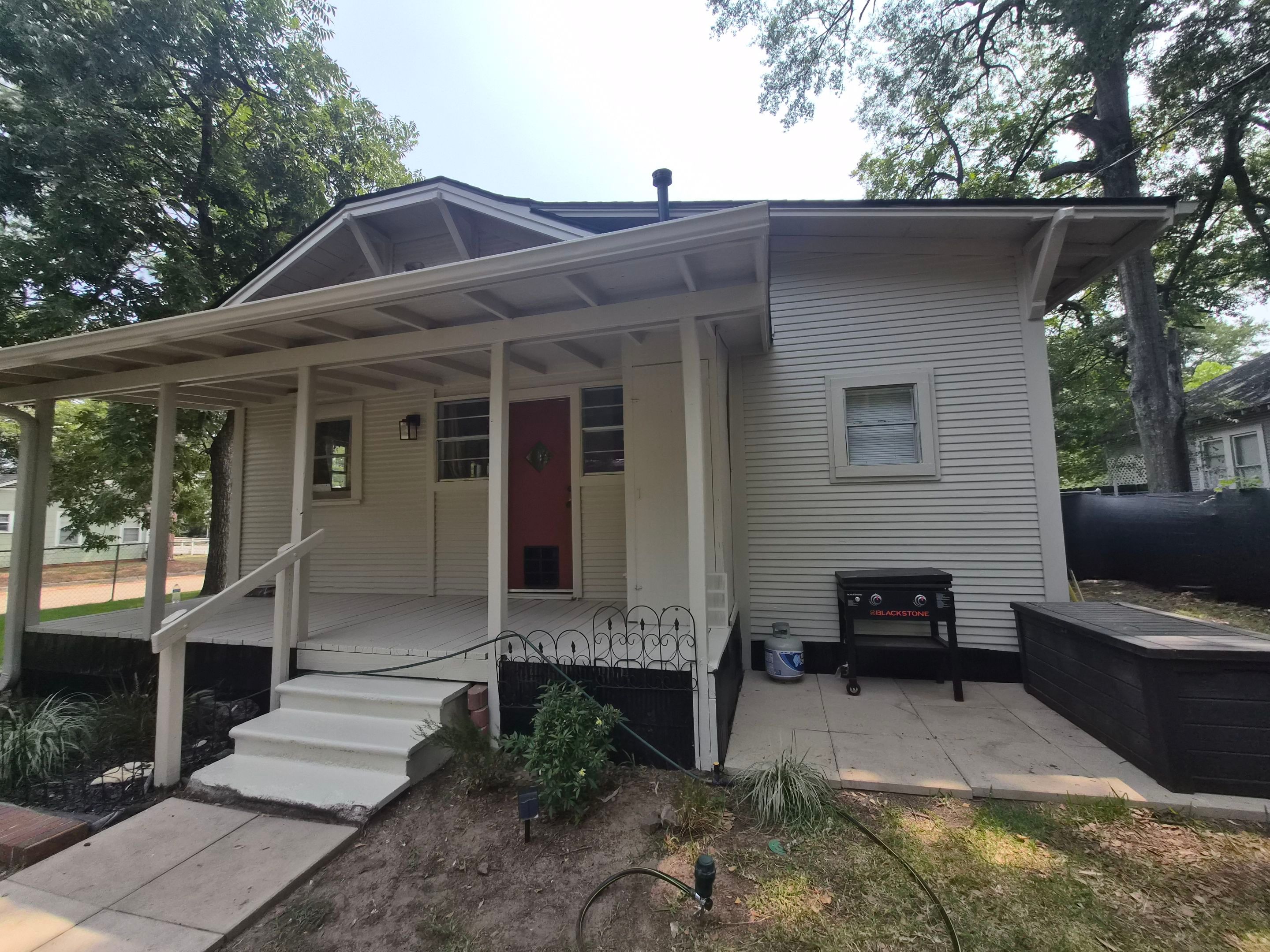 Old Mineola Home Gets New Facelift with Paint by Quality Coats Painting