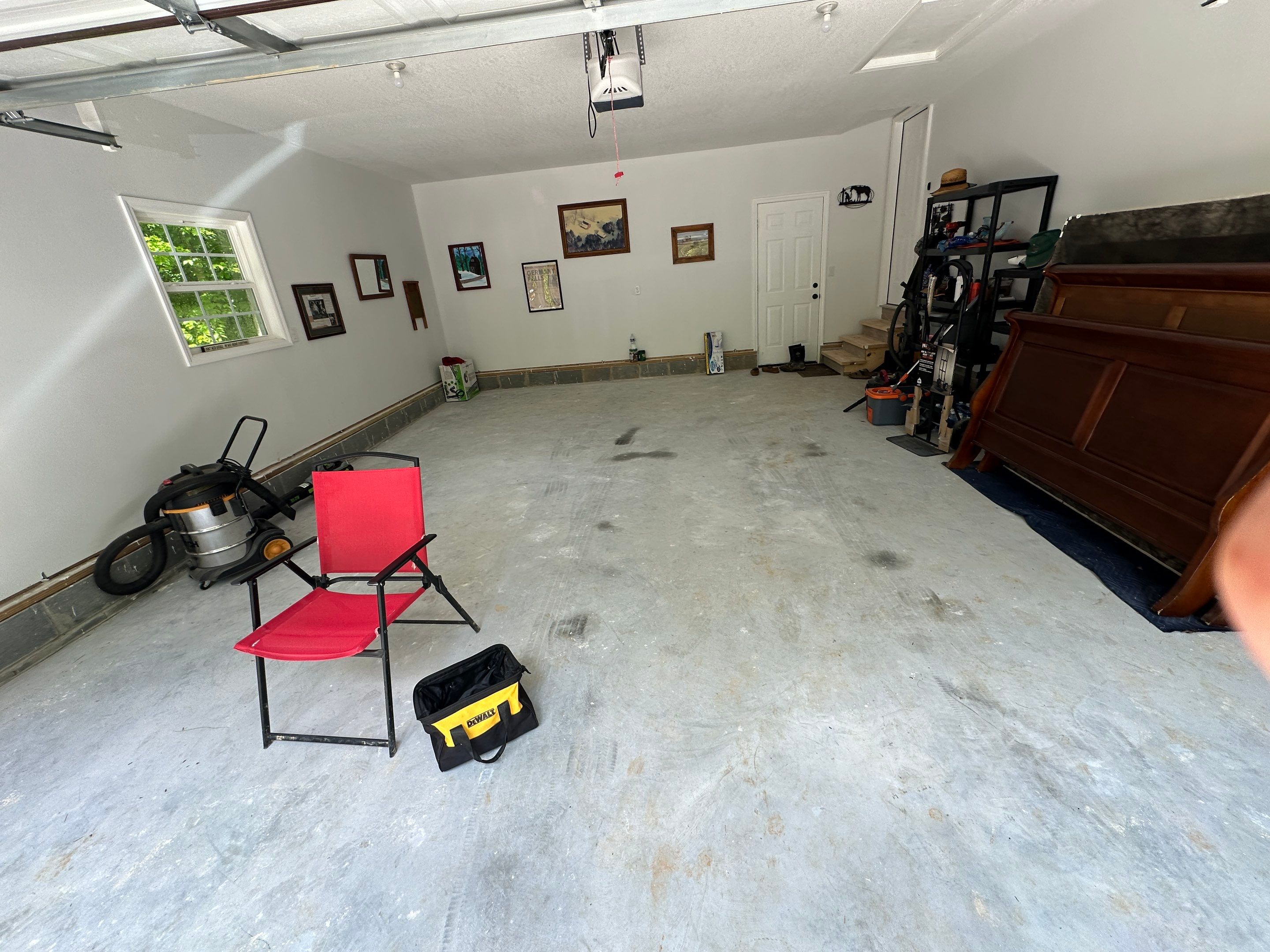 Garage with Verticals - Makeover! by Elite Floor Solutions