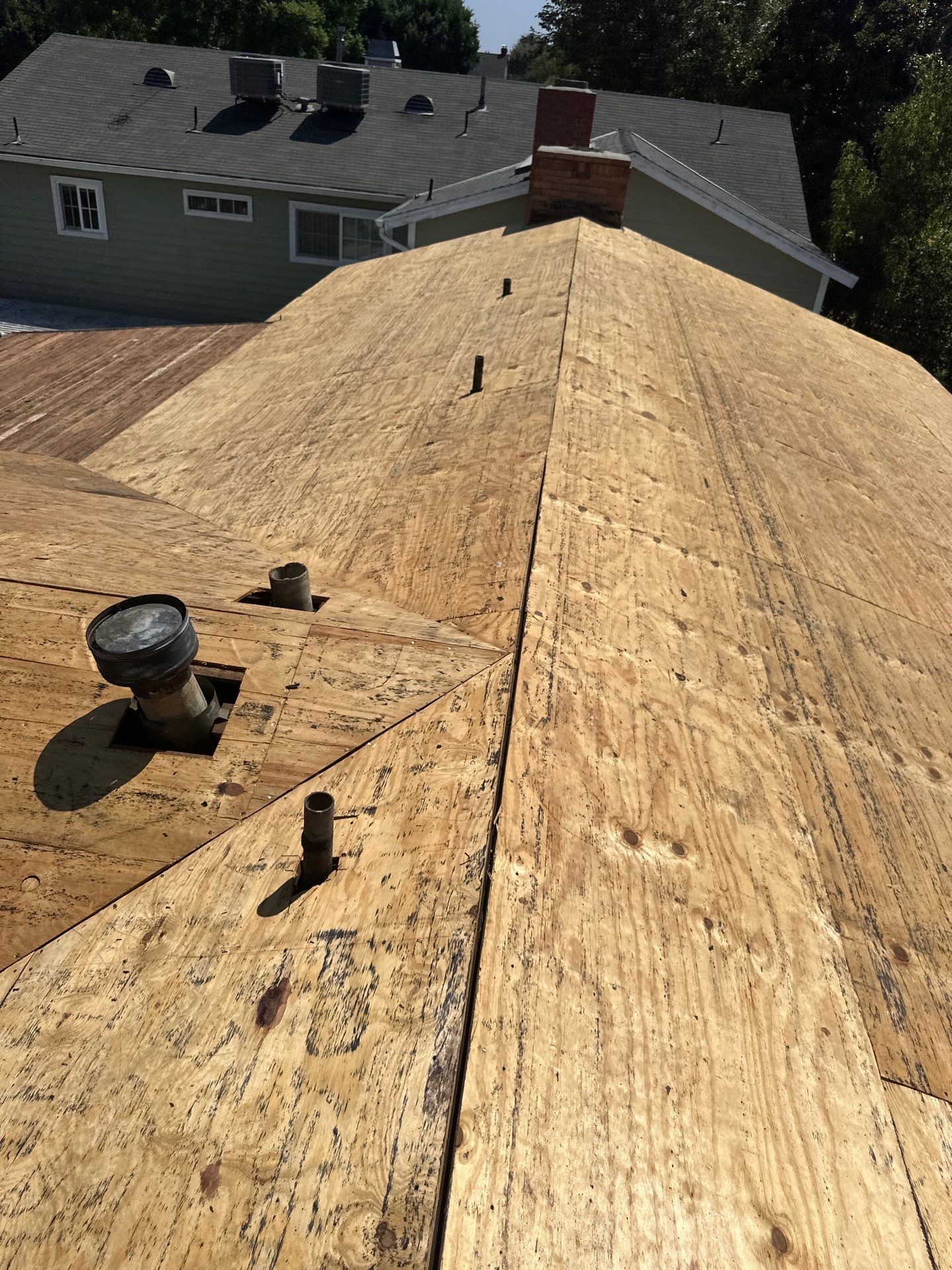 Roof Replacement - Long Beach, CA 90807 by Epic Roof Replacement