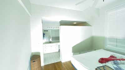 Bedroom/bathroom repaint