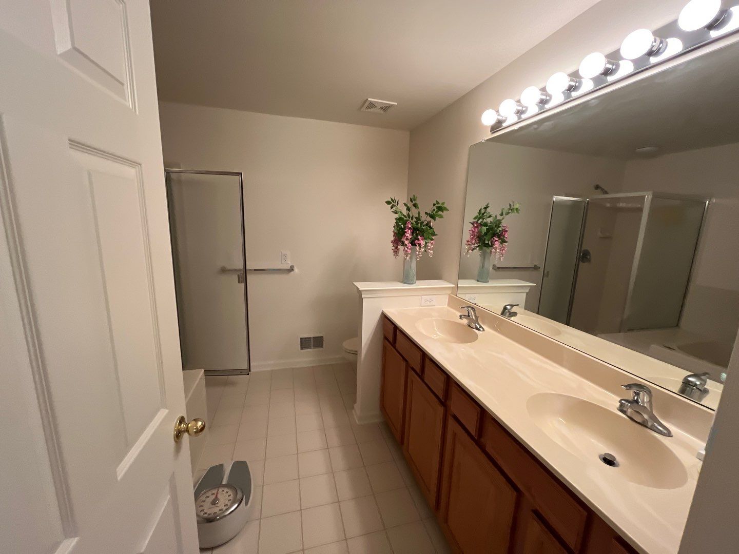 Interior Painting by Fresh Coat Works LLC