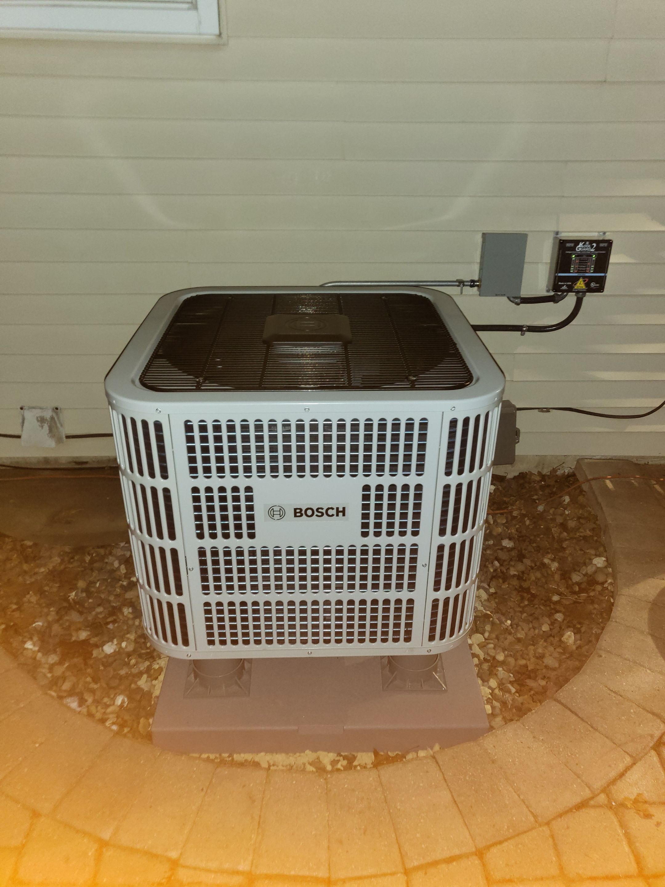 Bosch Premium Series Heat Pump 3 Ton  by Ragano Heating & Air Conditioning Inc