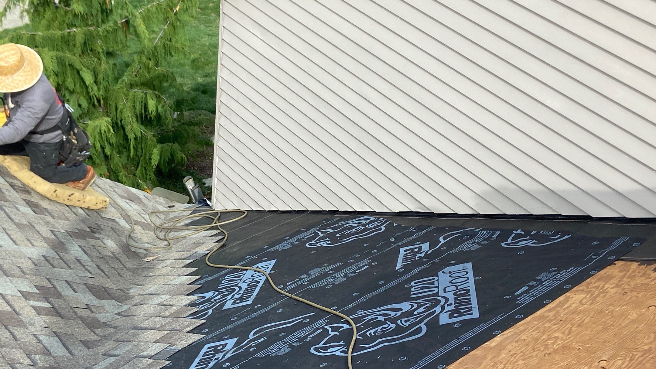 Roof Replacement using CertainTeed Landmark by 180 Contractors