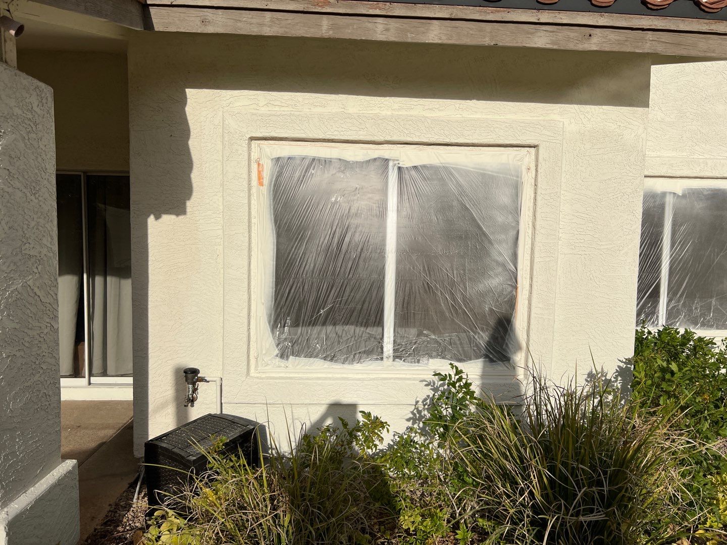 Exterior Painting using Dunn-Edwards EVERSHIELD®  by Crash of Rhinos Painting & Garage Floors