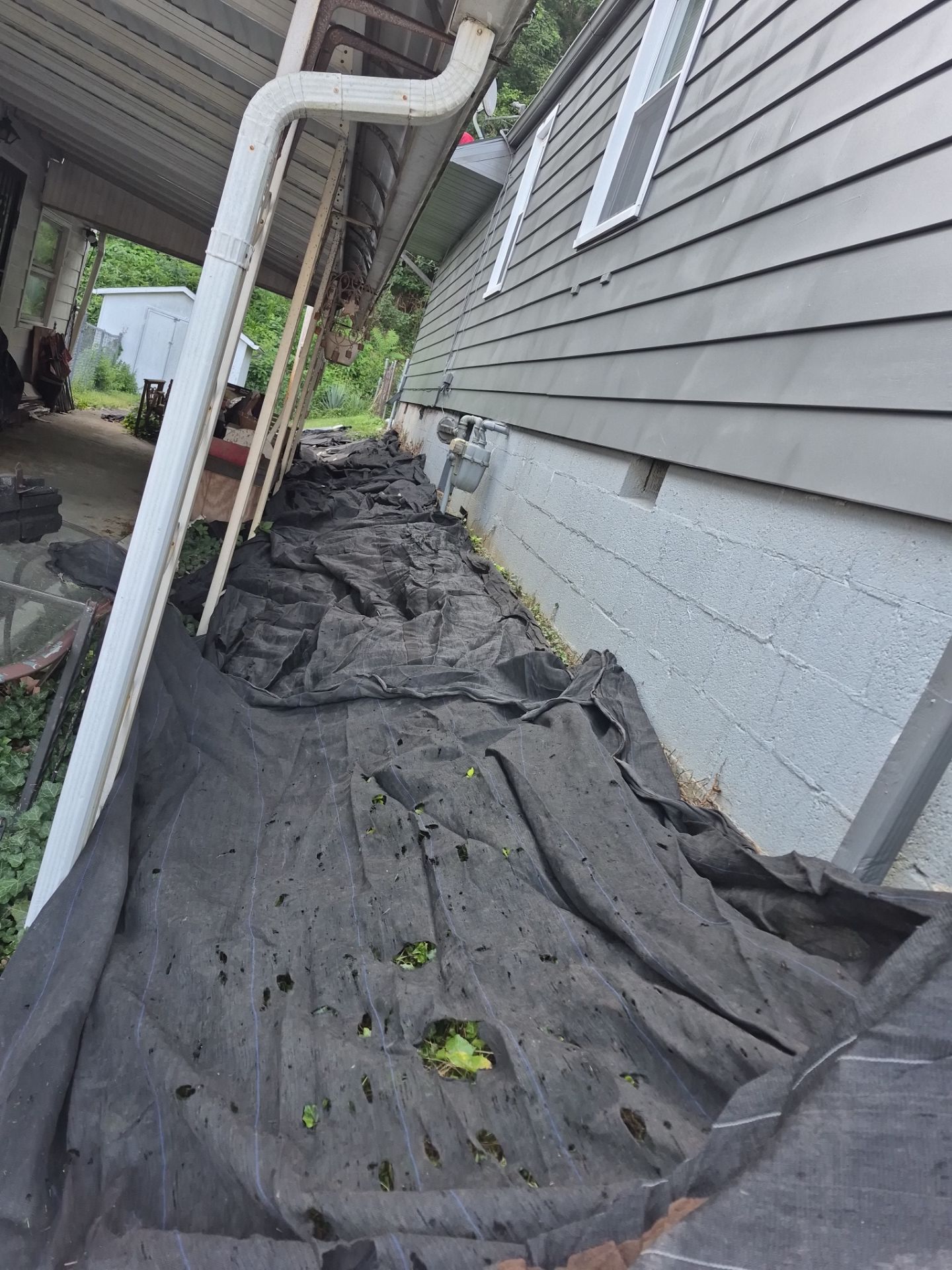 🖤 Sleek. Bold. Built to Last — Granite Black in Portsmouth! by Mr. Roofer