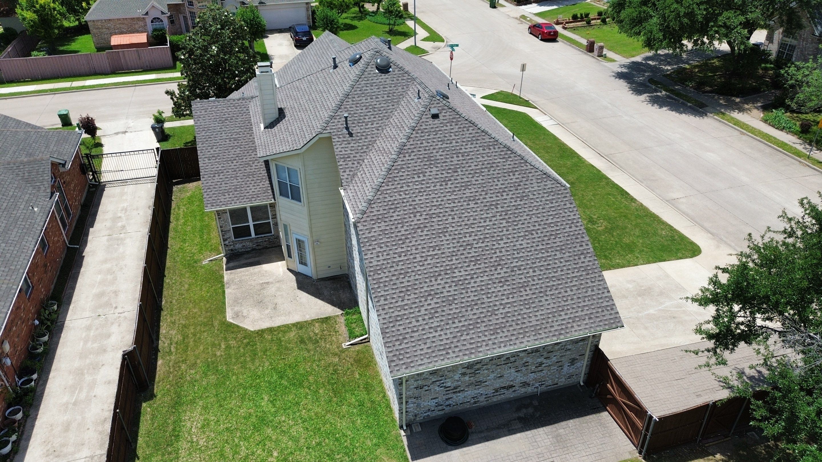 Project in Murphy  by Zeus Exteriors