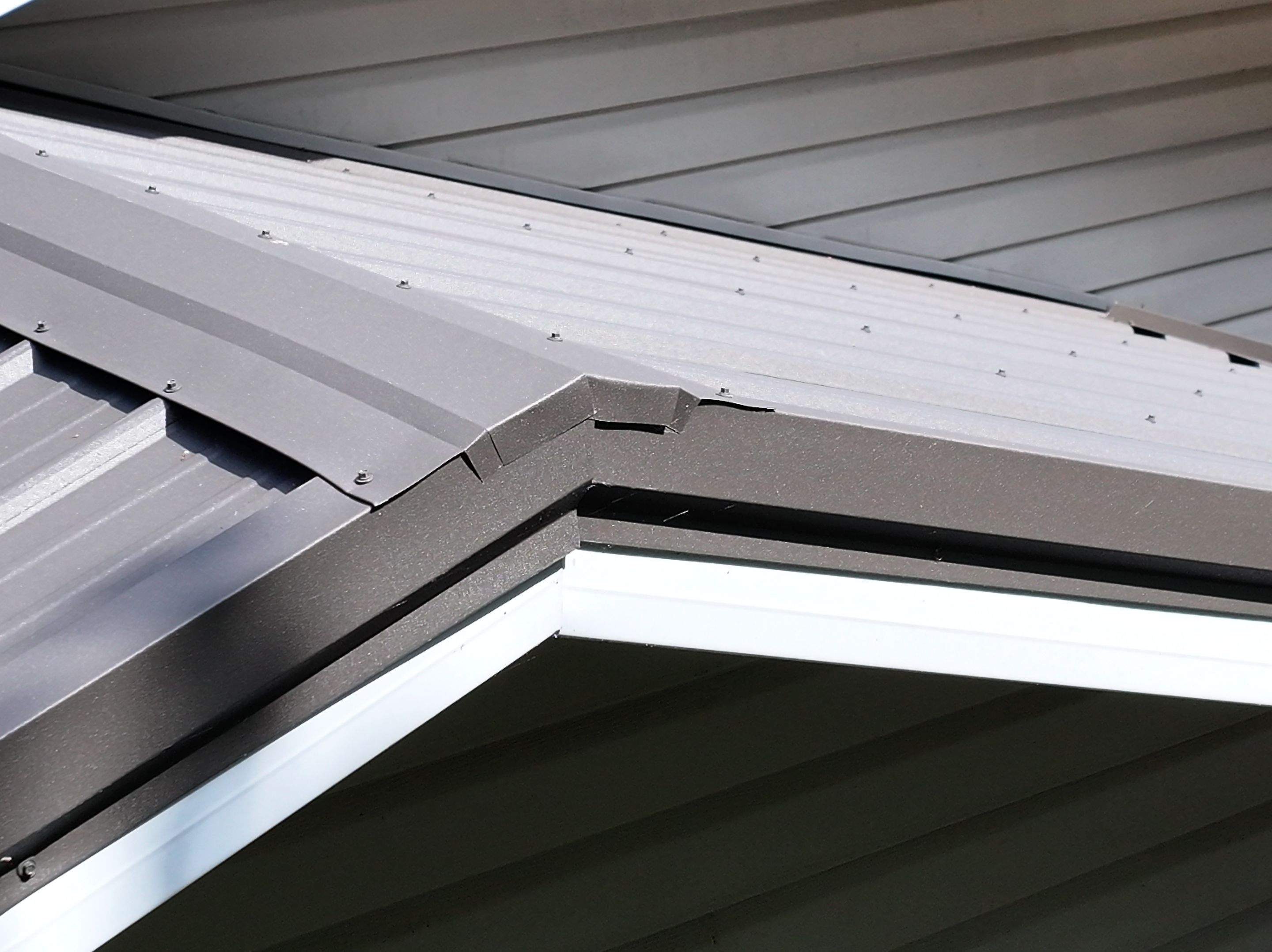 Dakin Residence by Omnia Roofing