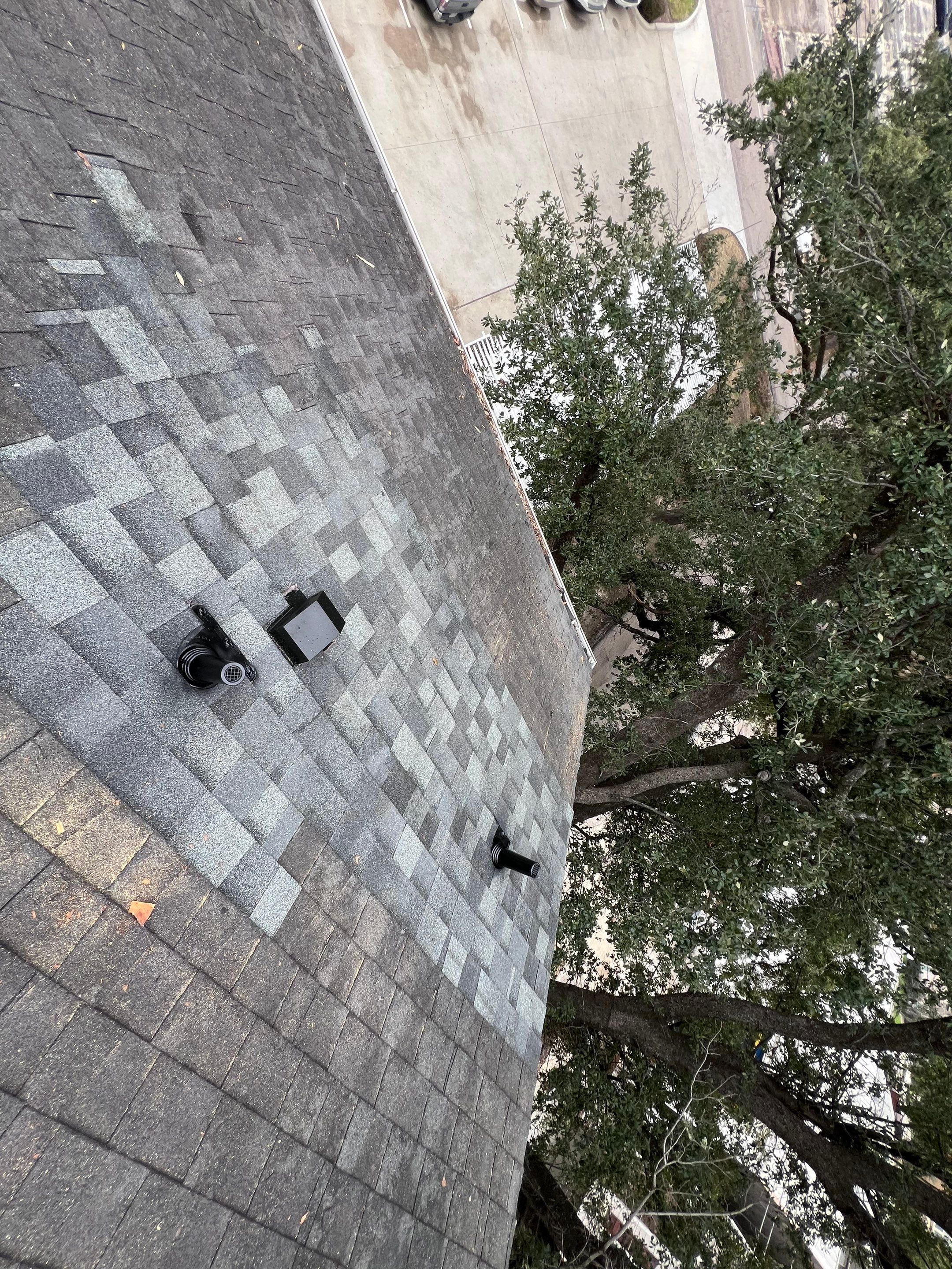 Hail Damage using Owen's Corning Duration (Lifetime) Shingles by Roof Repair Company