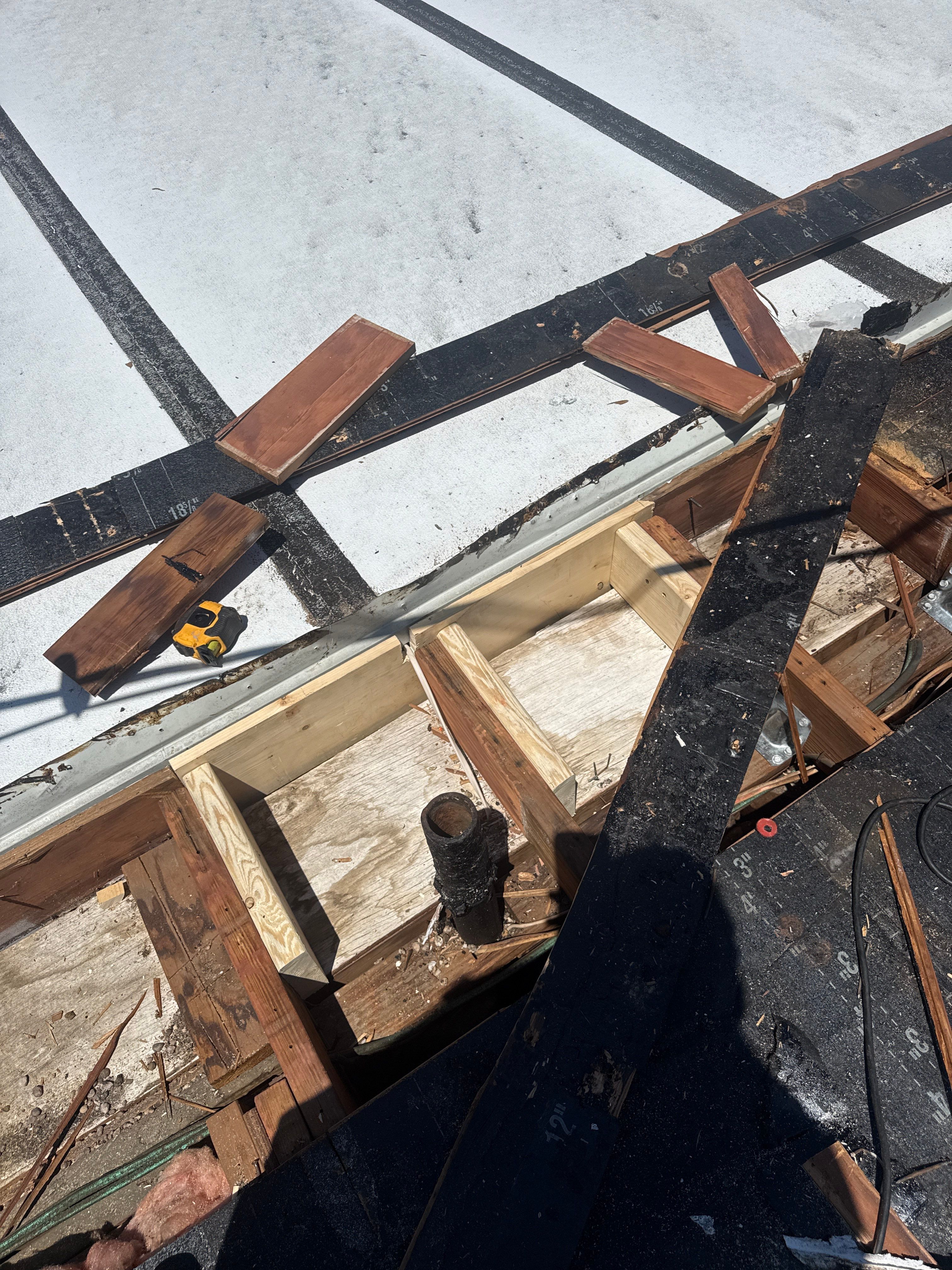 Project in St. Petersburg 33710 by Mitchell Roofing Company LLC 