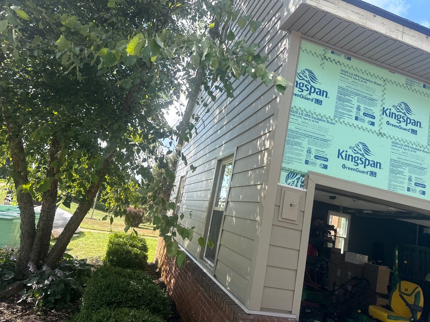 Siding Replacement using Alside S7 Cedar Mill Grain Pebble by 180 Contractors