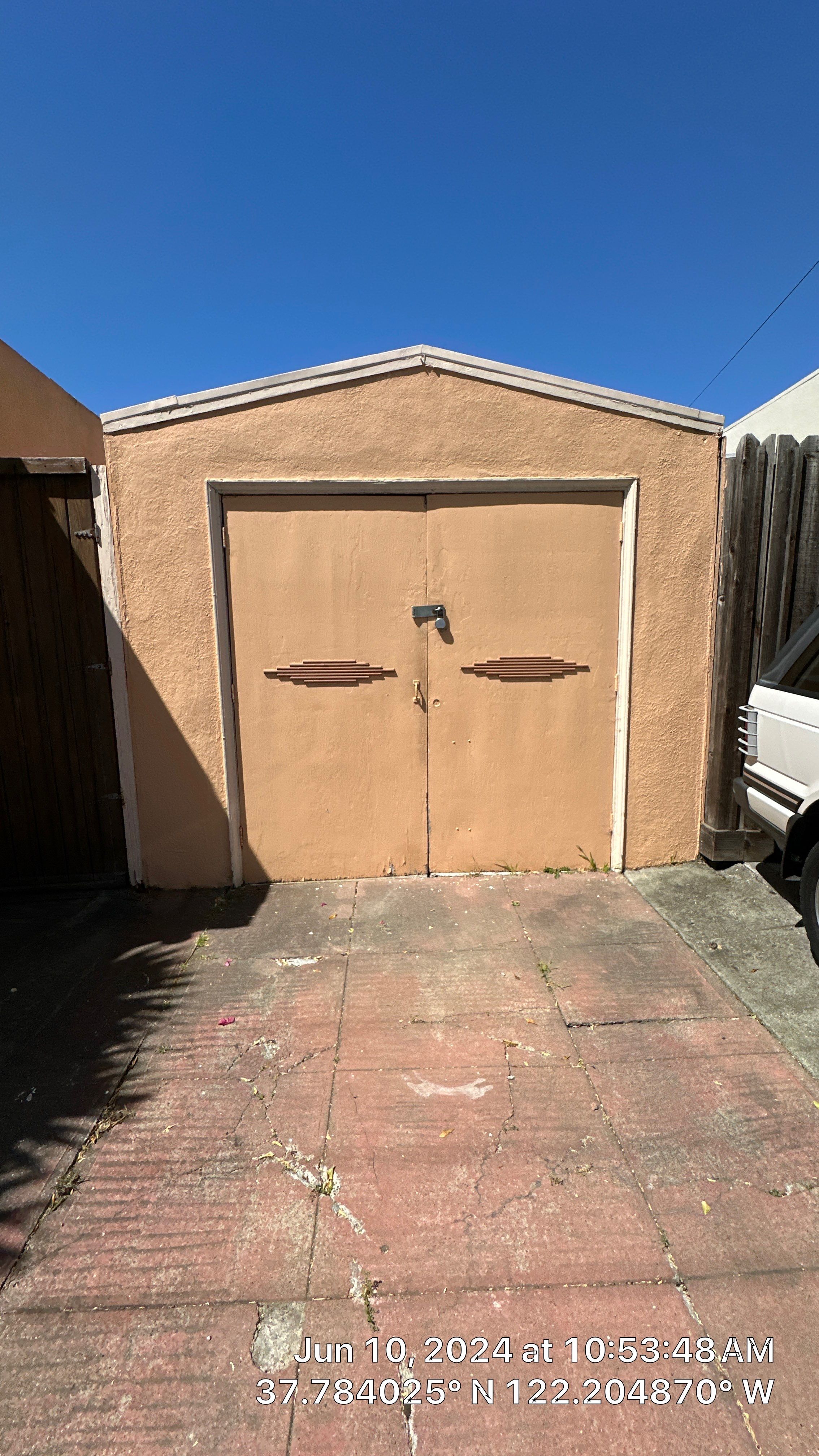Project in Oakland by Herrera’s Bay Area Painting inc.