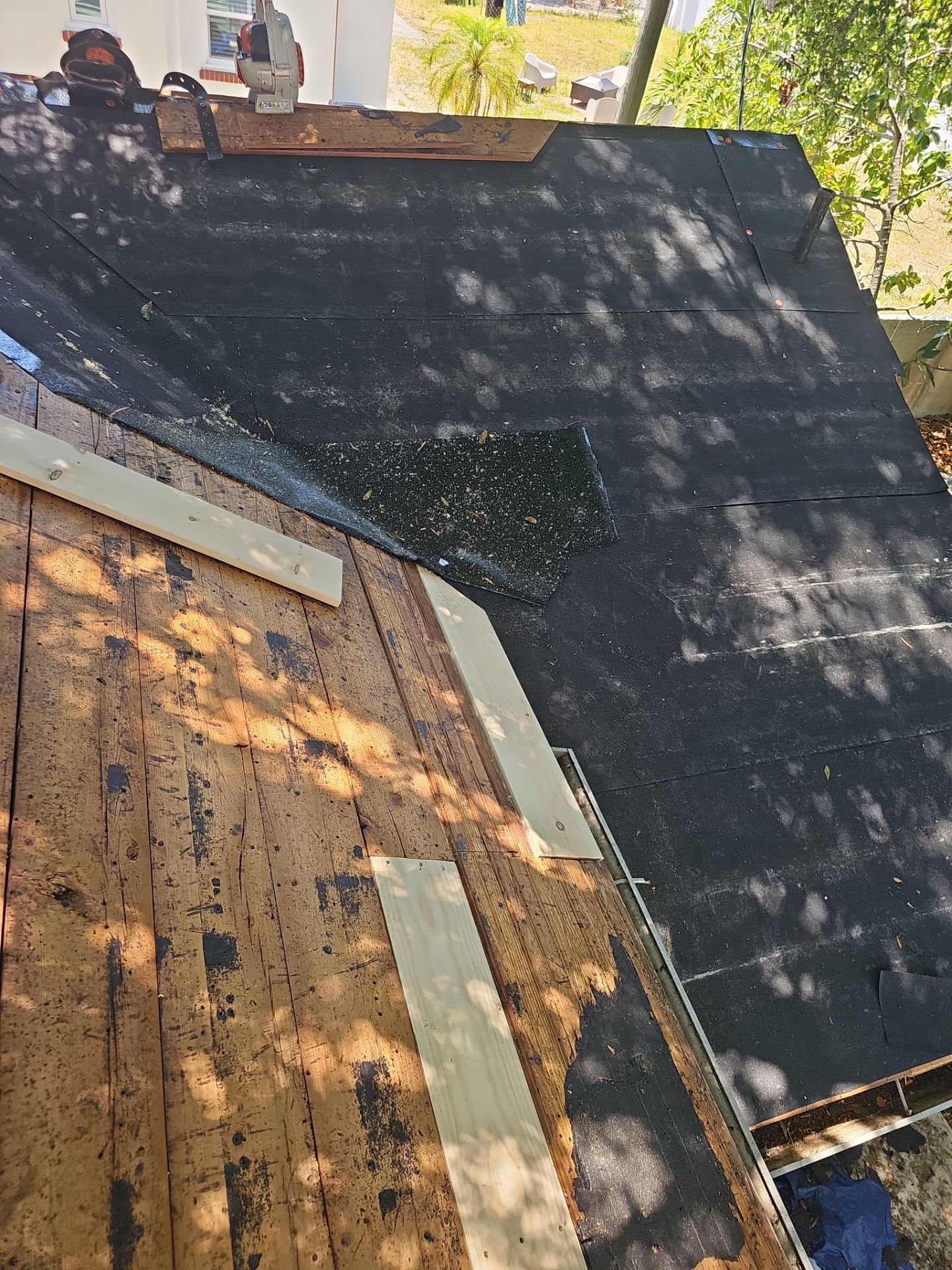 Project in Gulfport 33707 by Mitchell Roofing Company LLC