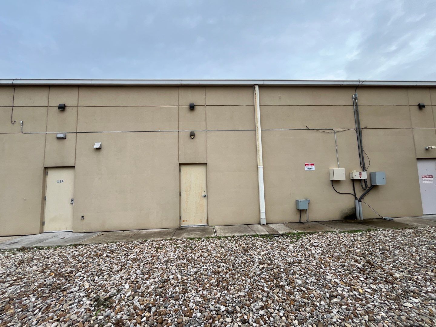 Storefront Revival: Transforming Business Exteriors with a New Coat of Brilliance by 360 Painting Central Texas 