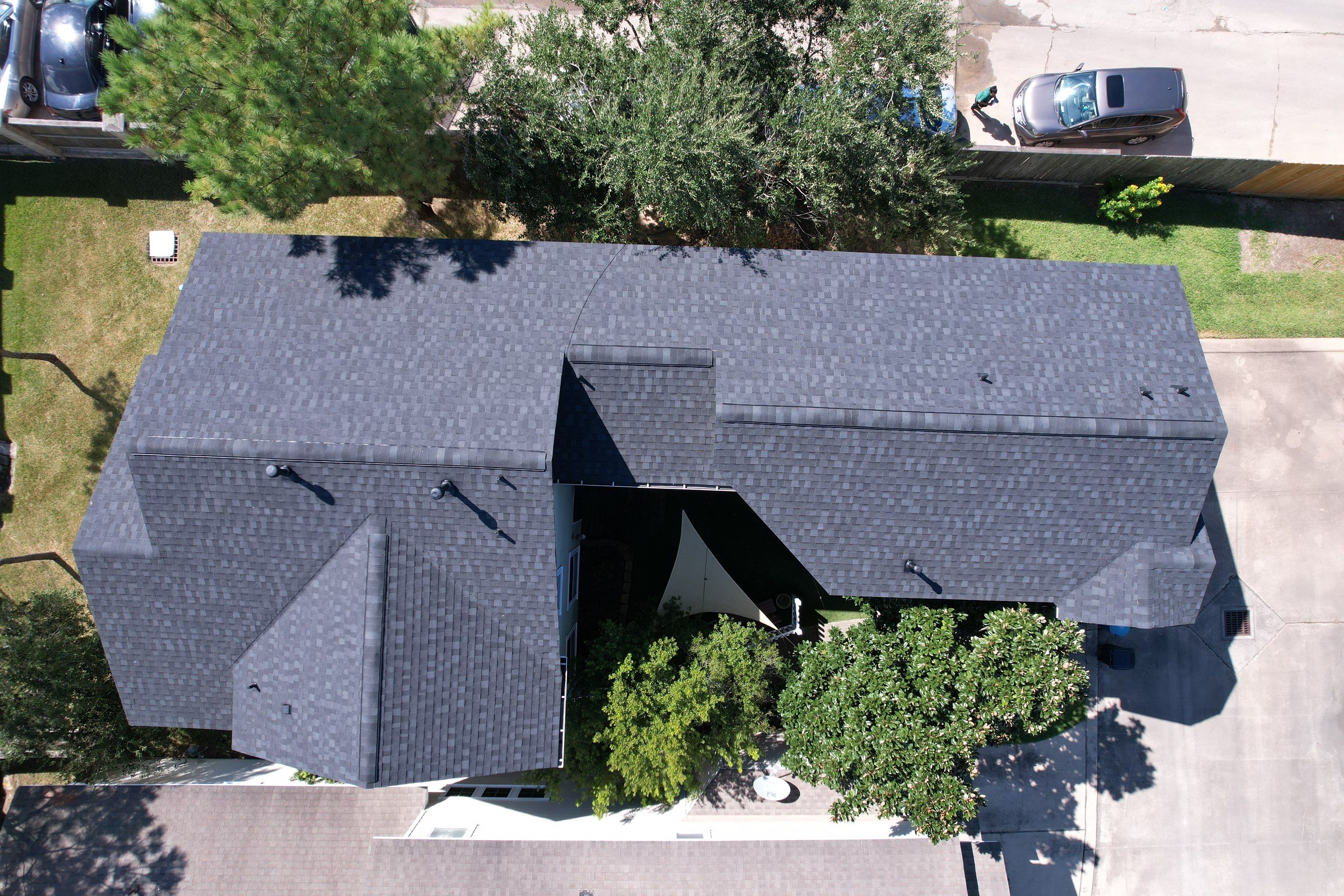 TAMKO Titan Rustic Black by STX Roofing