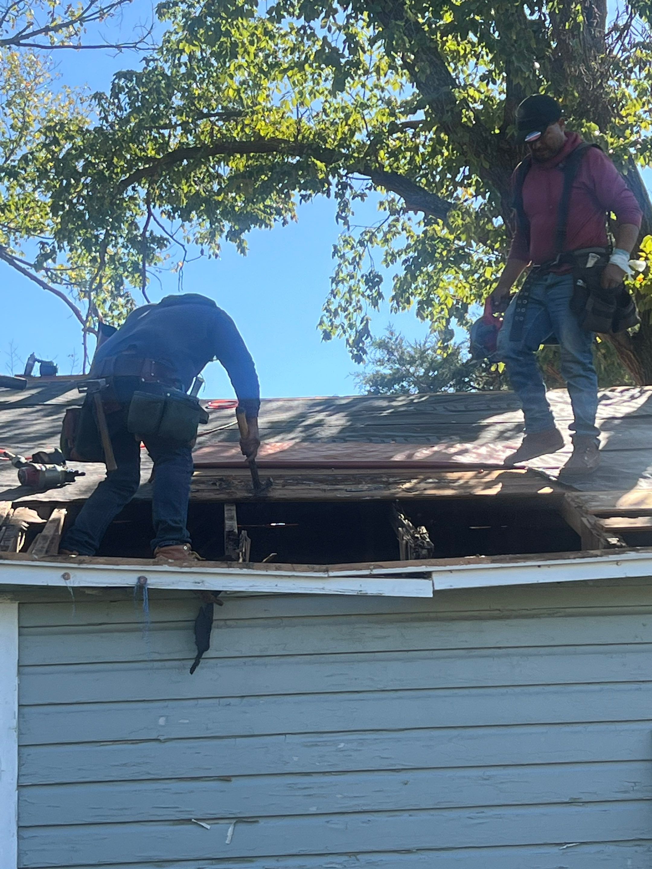 Project in Dallas by Armor Roofing | Exteriors