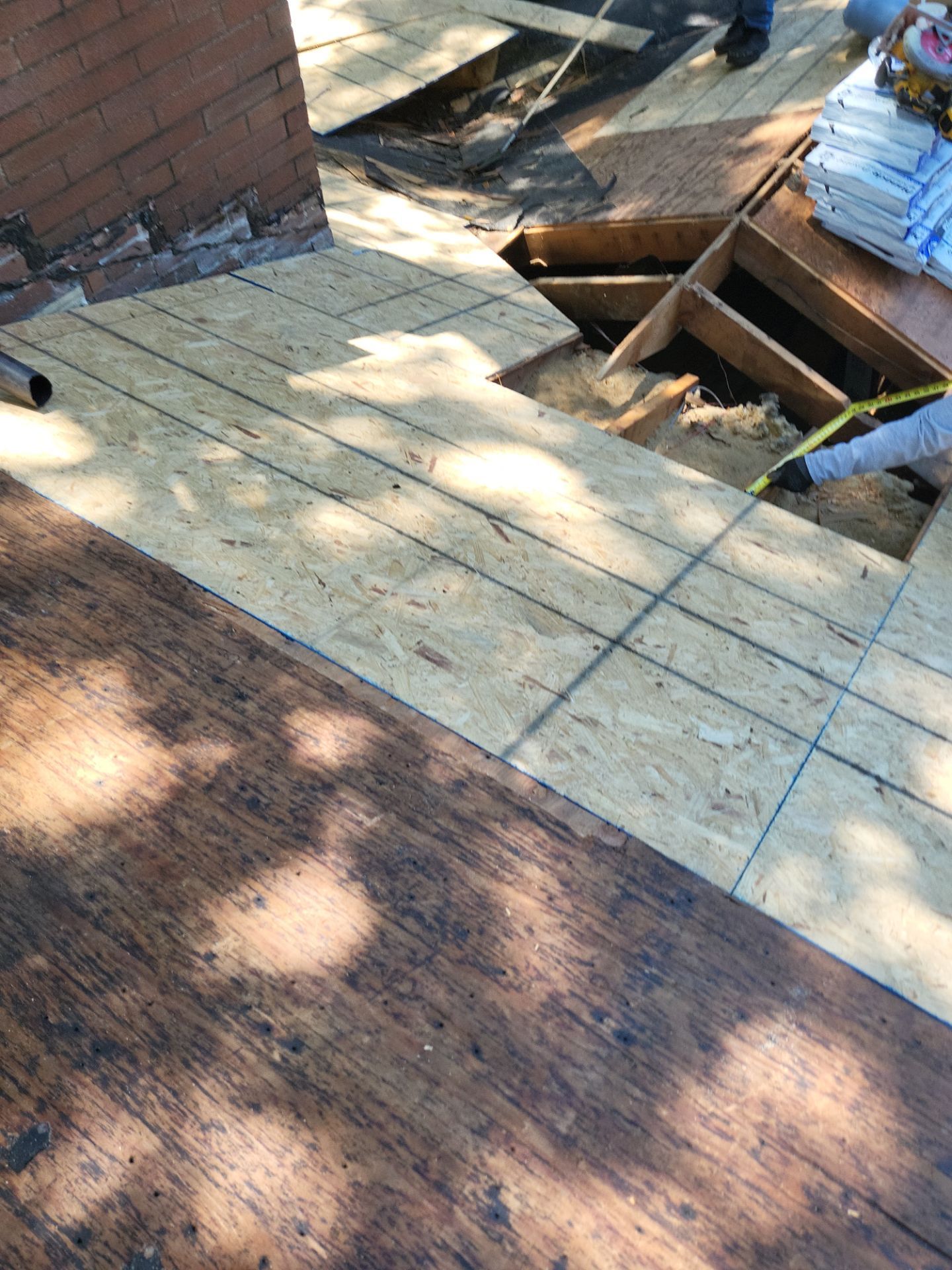 Atlas Pinnacle, Color, Burnt Hickory, Drip Edge, Color, Royal Brown by Eagle Eye Roofing