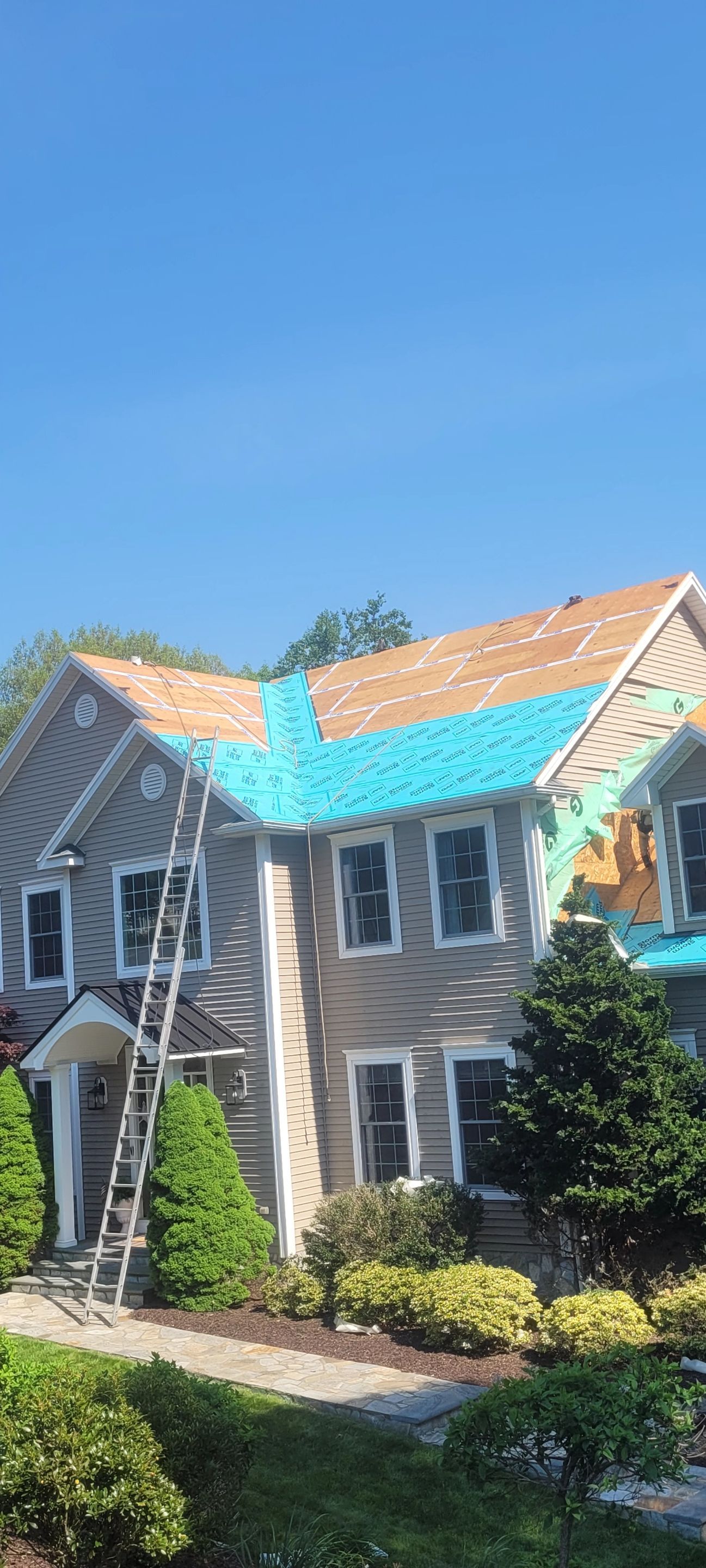 Beautiful new roof from DiGiorgi Roofing & Siding INC by DiGiorgi Roofing and Siding Inc