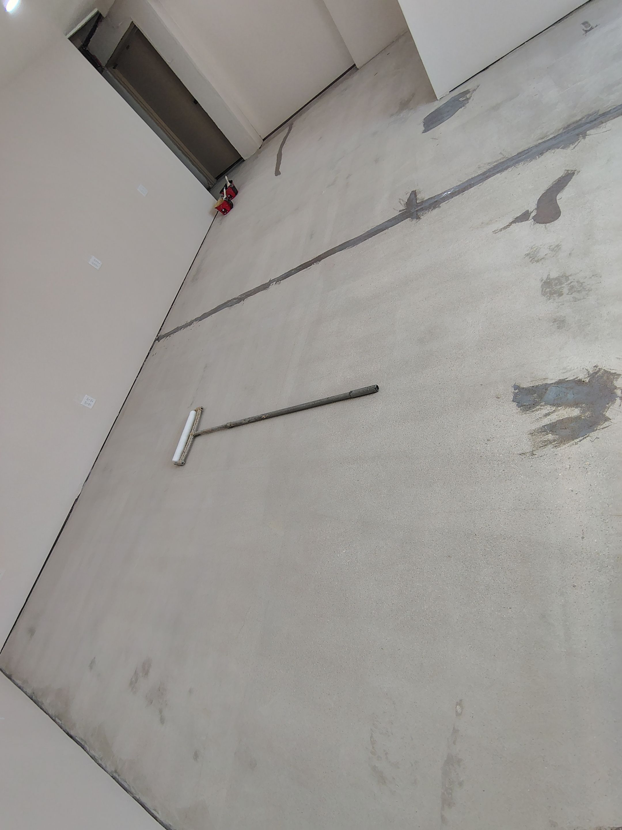 Durable Epoxy Flake Floor Coating for Commercial Workshop by Select Painting, Coatings & Garage Cabinets