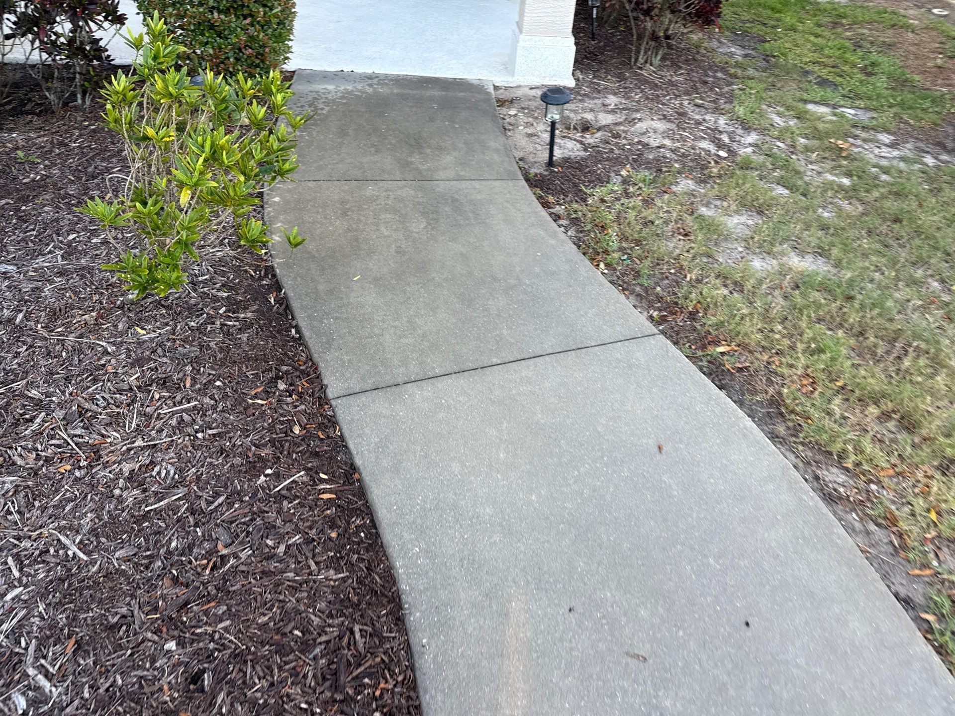 Driveway & Concrete Cleaning – River Sound Community, Bradenton, FL by Sunshine AquaWash