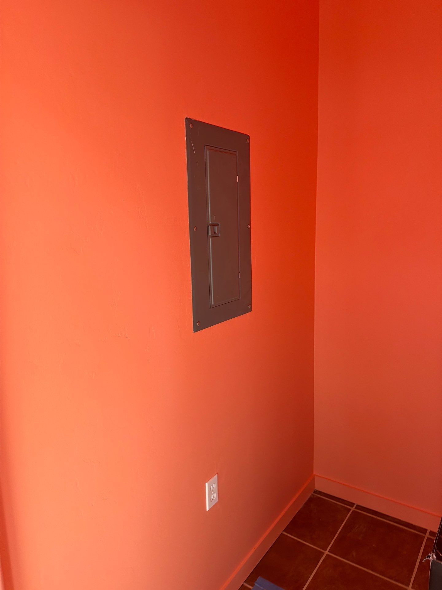 Axiom Electric & Service featured photo.