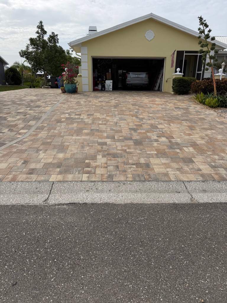 Driveway, Patio, and Walkway Paver Sealing in Apollo Beach by Supreme Paver Experts