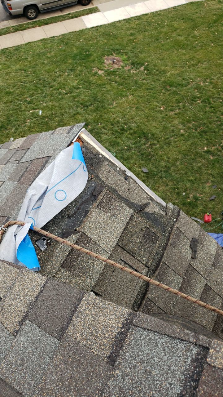 Fairfax Station: CertainTeed Landmark Pro Designer Shingles in Max Def Weathered Wood by RM Banning, Inc.