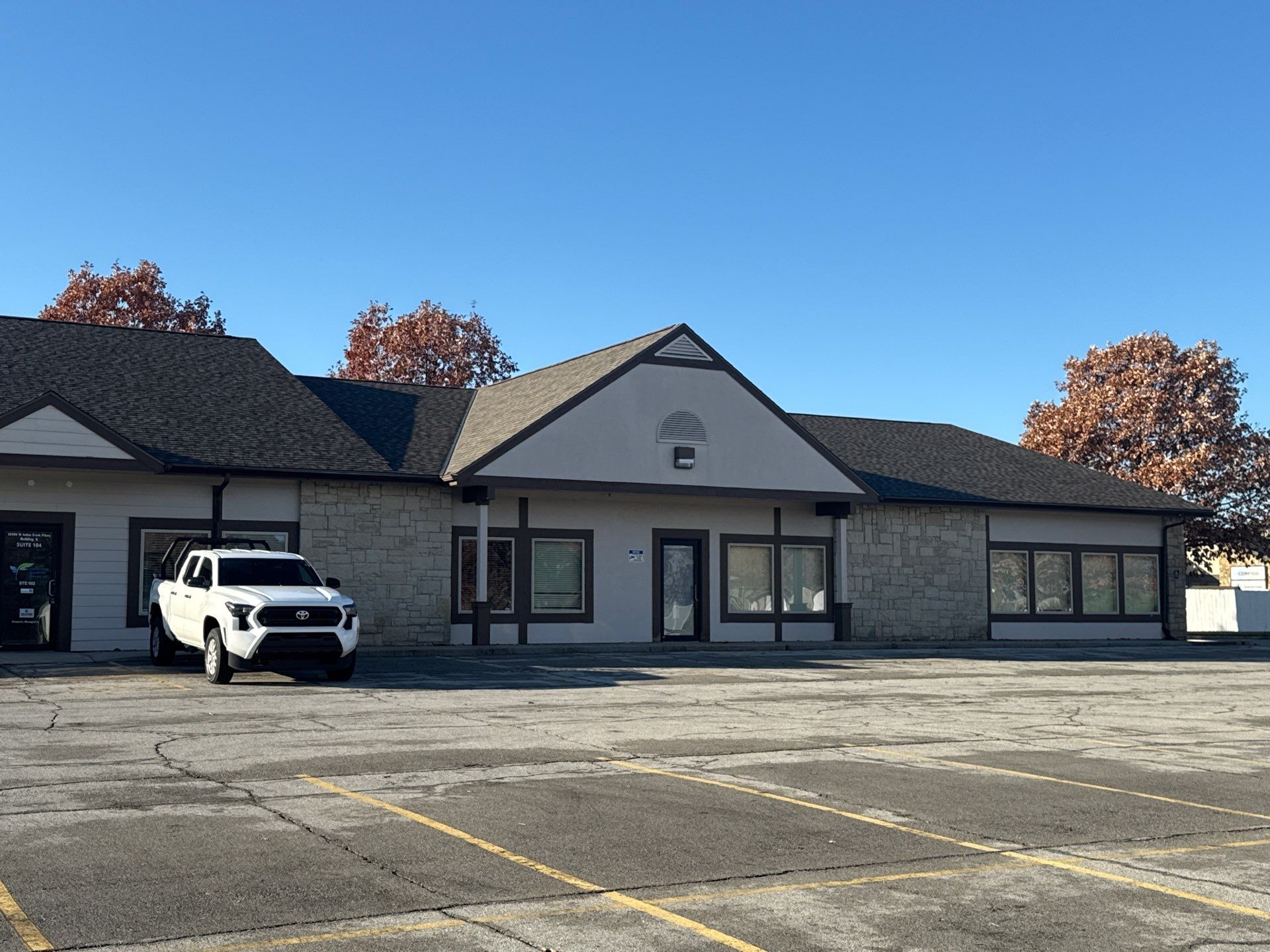 Commercial roof in Olathe by Victor Construction