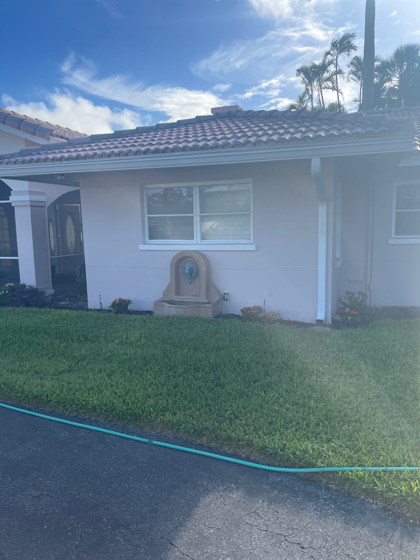 Box Corner K-Style 6-inch Seamless Gutter in Sarasota FL by Gutter Professors