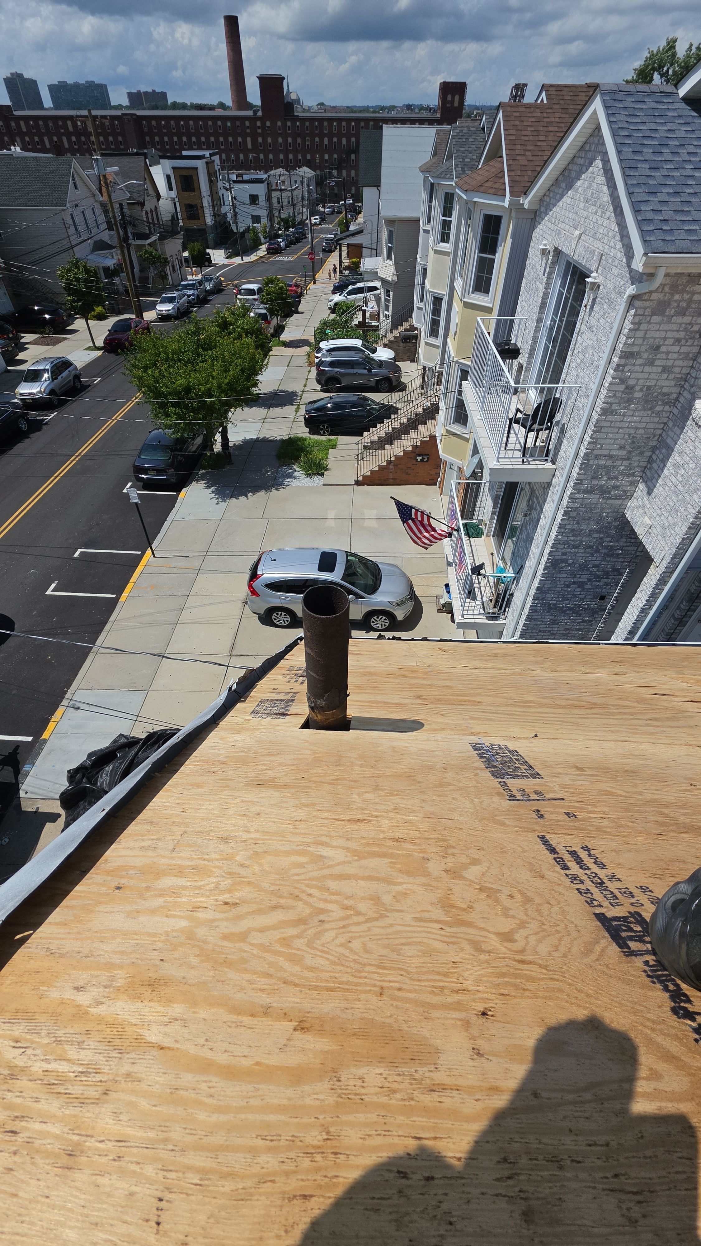 Full Residential Roof Replacement and Decking Repair in East Newark by AVEQOR