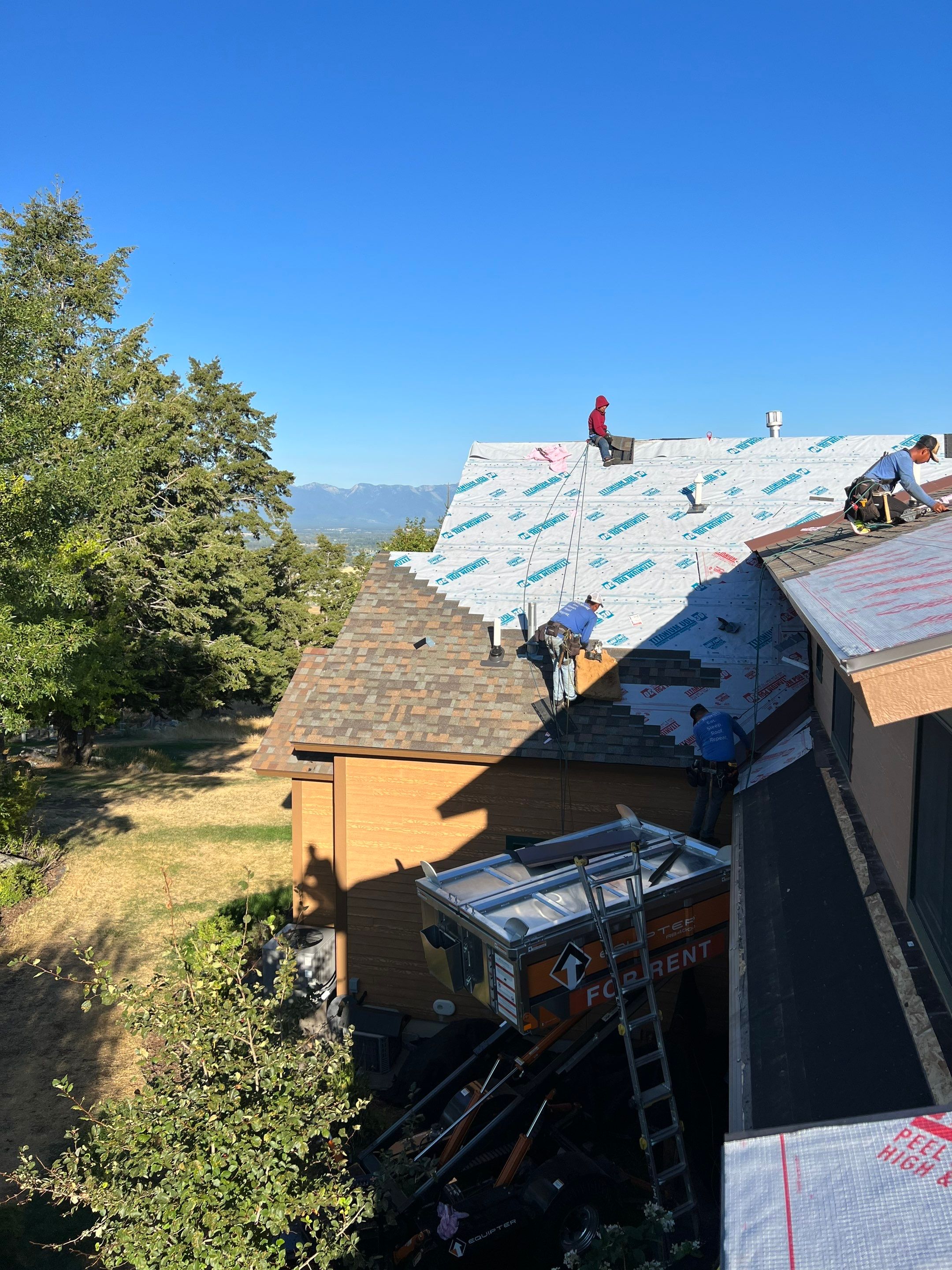 Owens Corning TruDefinition Duration - Aged Copper by Montana Roofing Solutions