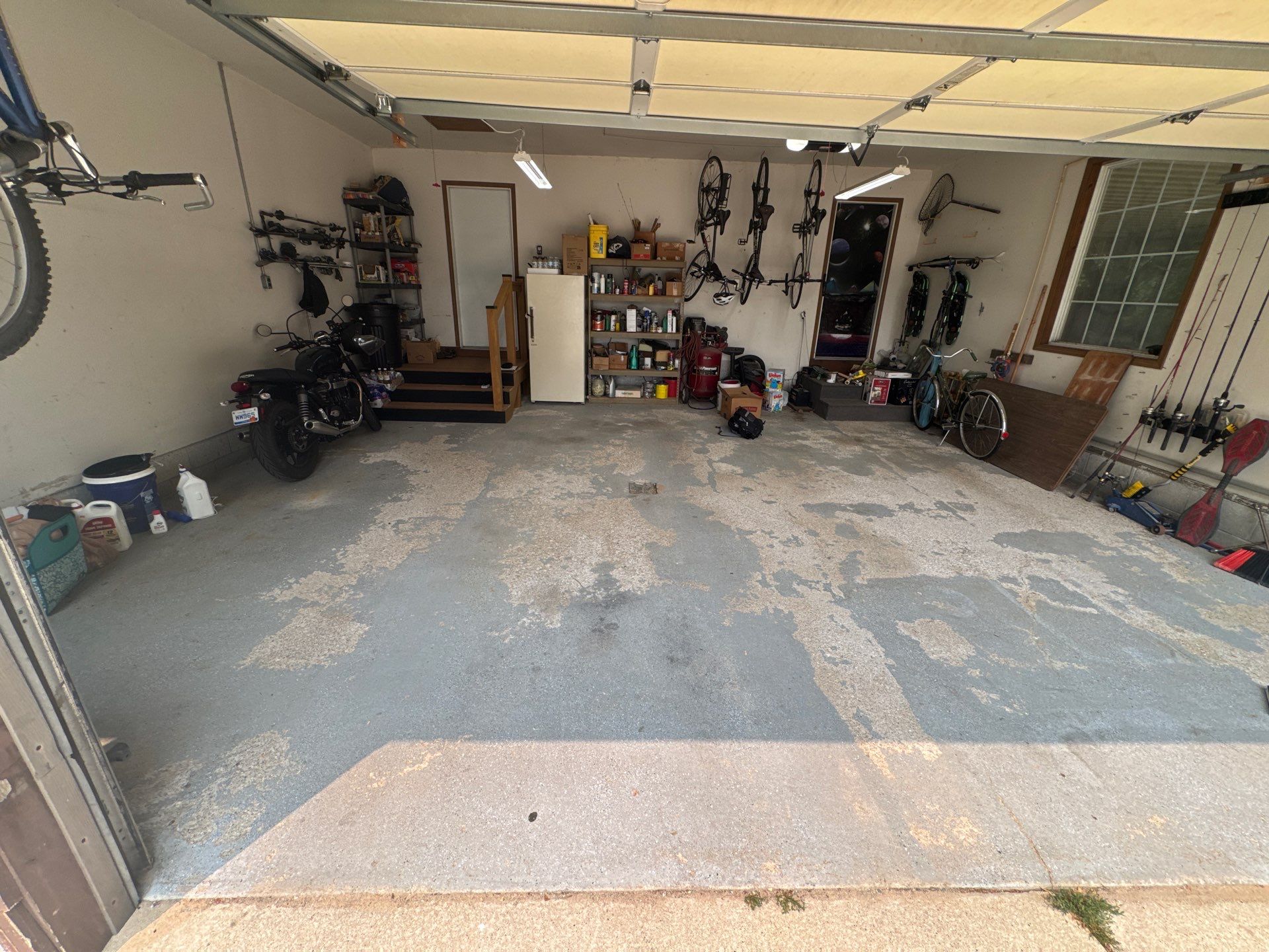 Weathered Gray Epoxy Flake Floor Installation in Muskegon by Gordon Painting