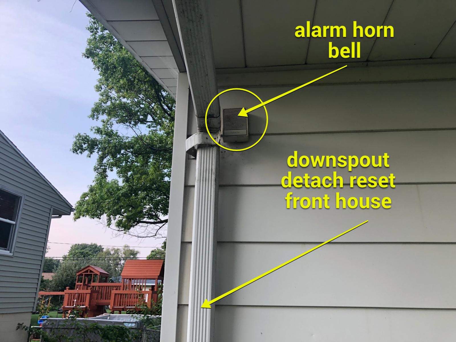 Siding Installation using pictures by storm restoration services inc