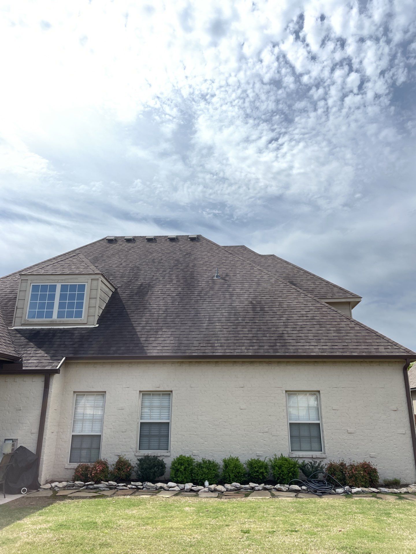 Residential Roof Replacement using Malarkey Vista (Weathered Wood) by Sentry Roofing