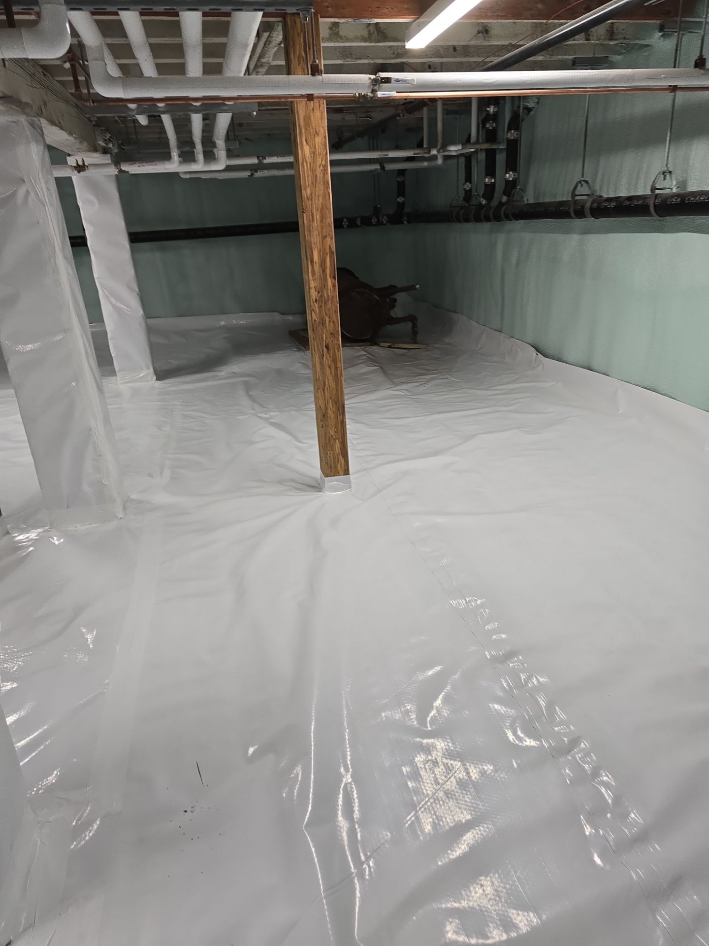 Crawl Space Encapsulation using Closed Cell Spray Foam by NYS Foam & Energy