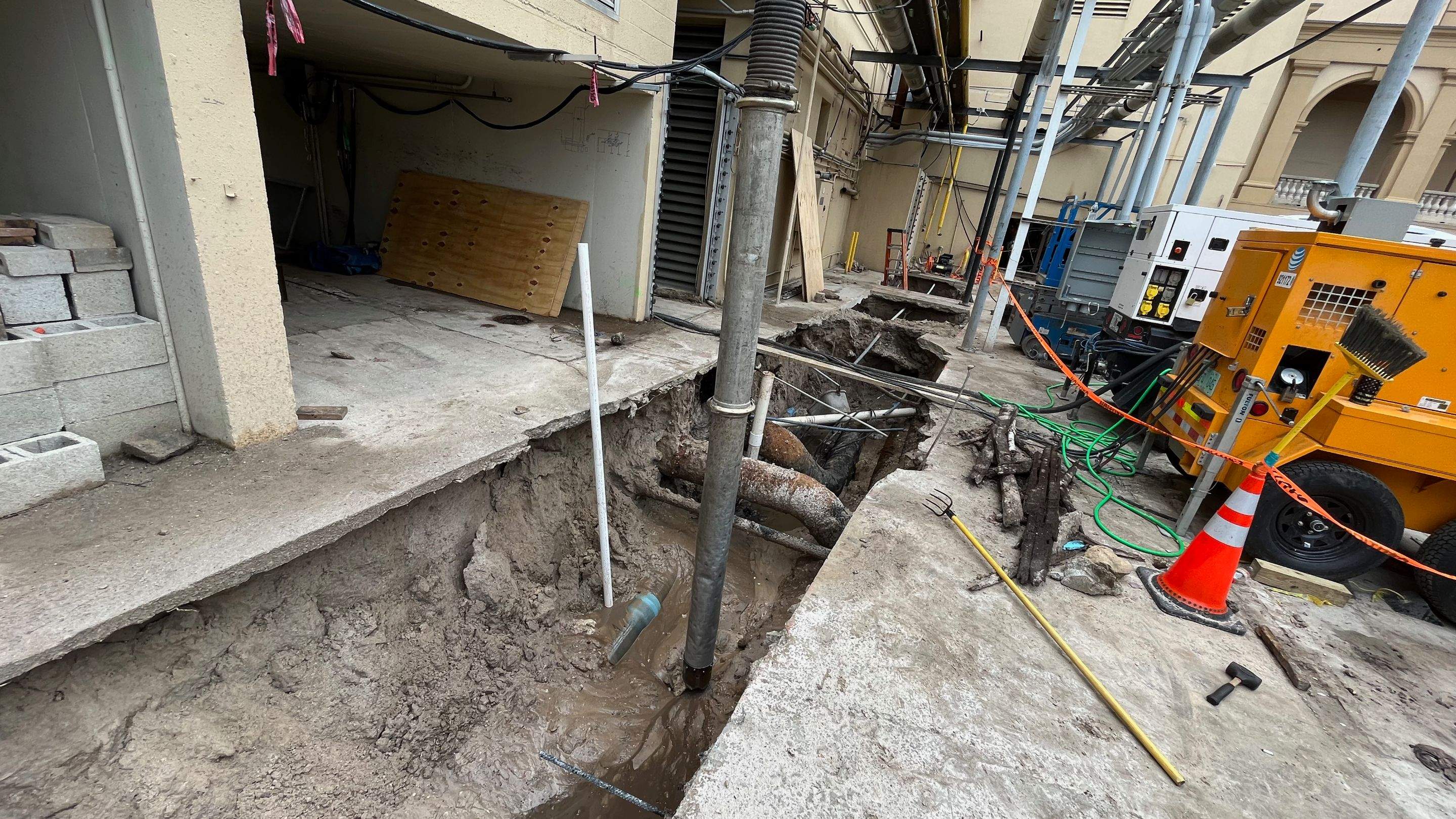 Ritz-Carlton NW Service Area Daylighting by APS Power & Water