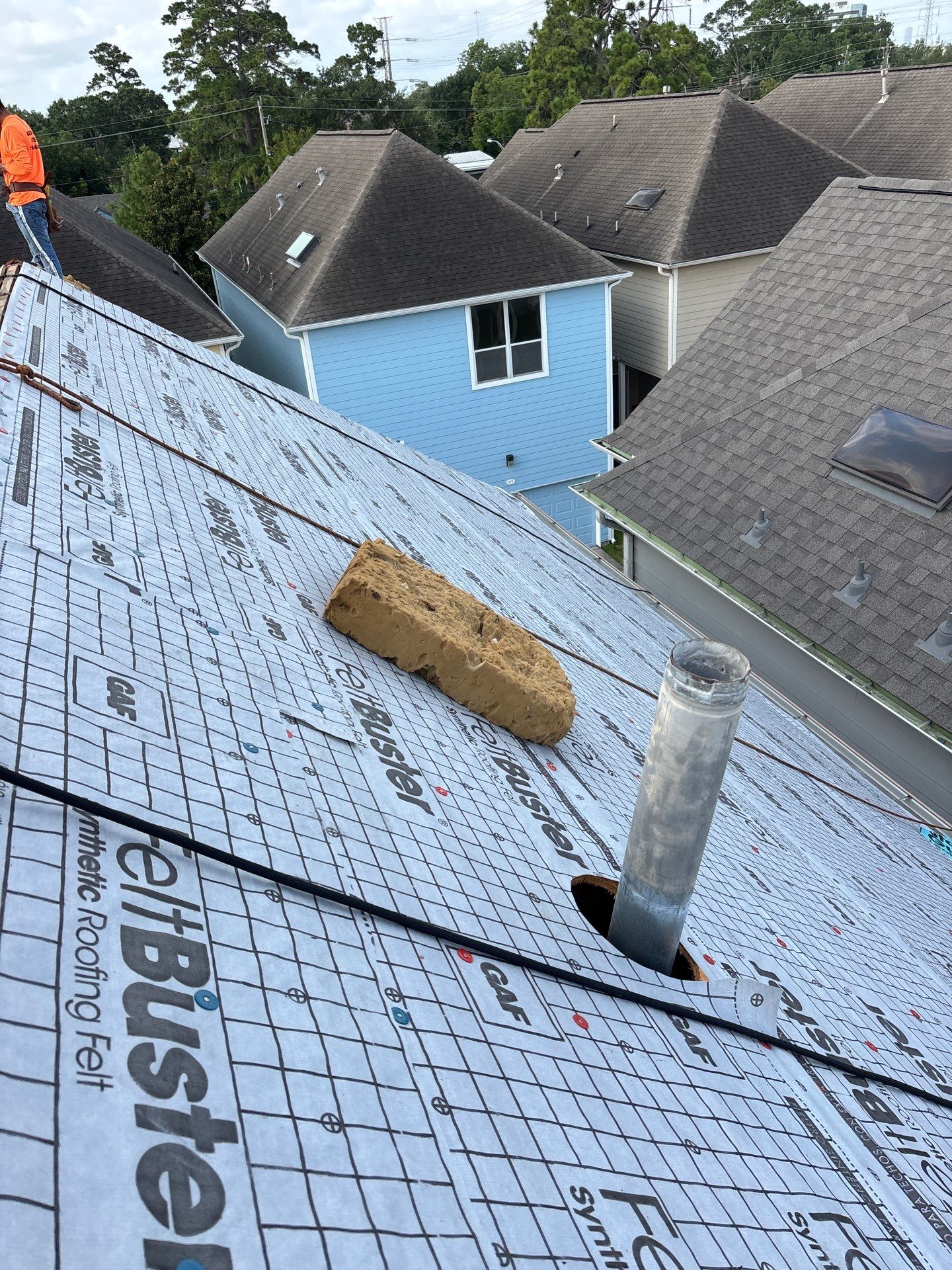 Roof Replacement Houston by Roof Repair Company