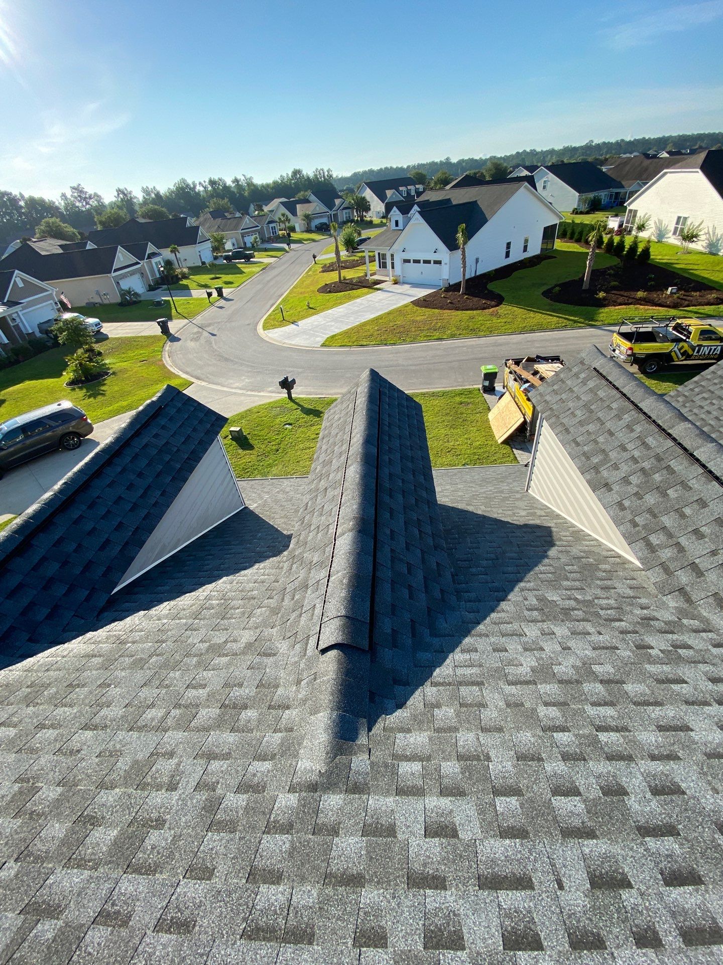 GAF HDZ- Pewter by Linta Roofing